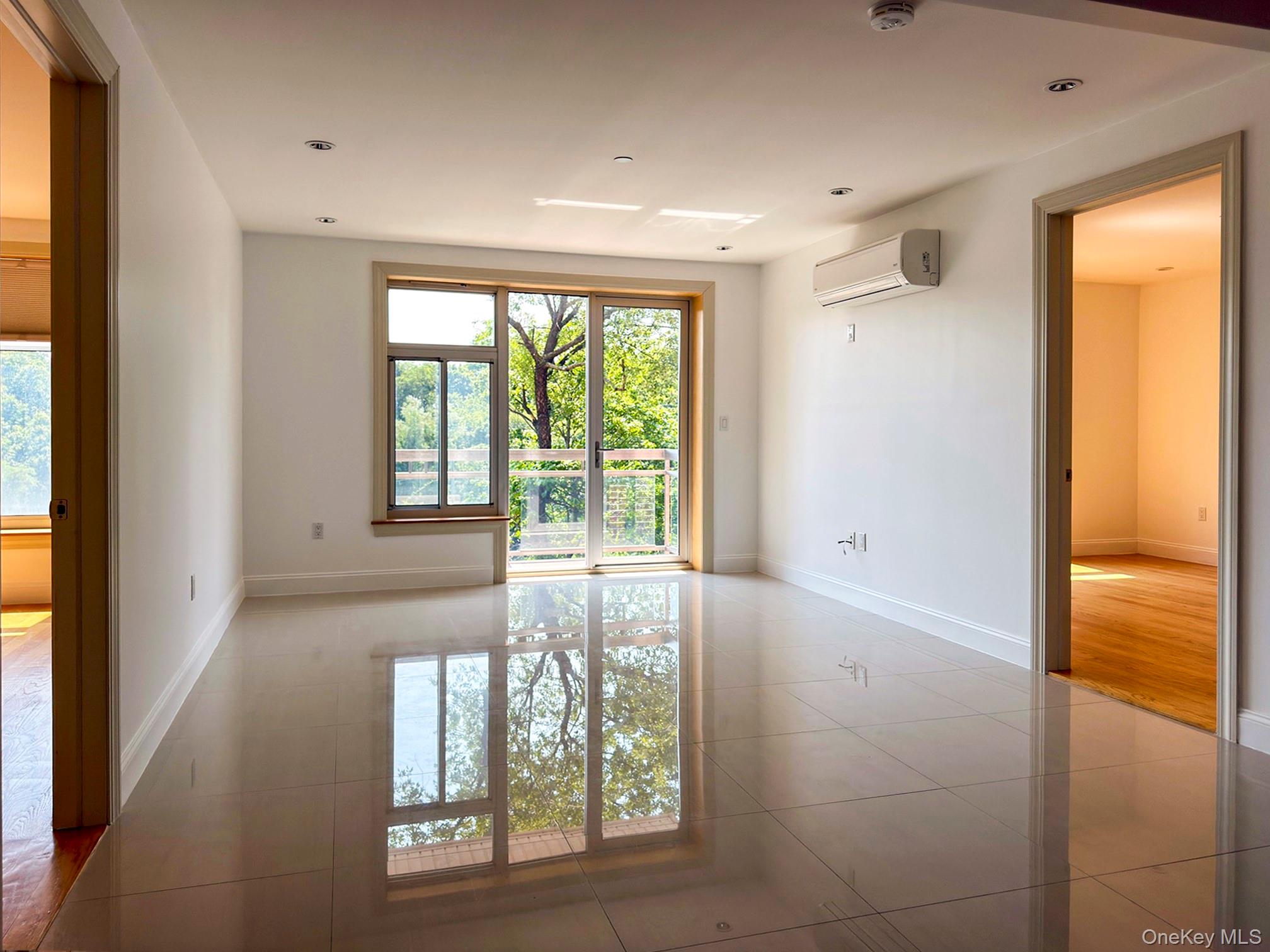 #3 photo, 65-38 Austin Street, クイーンズ区 Rego Park , NY 11374