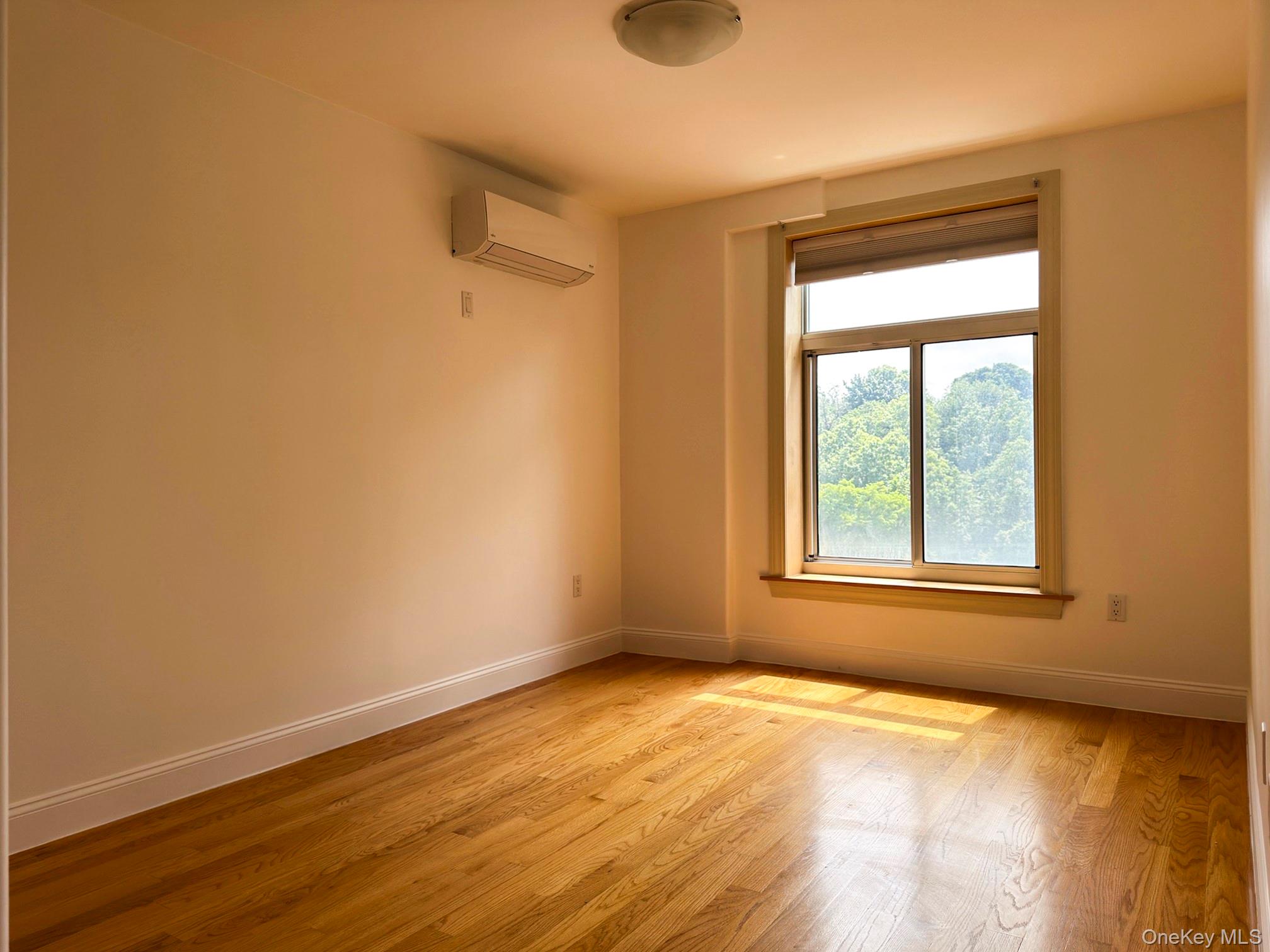 #6 photo, 65-38 Austin Street, クイーンズ区 Rego Park , NY 11374