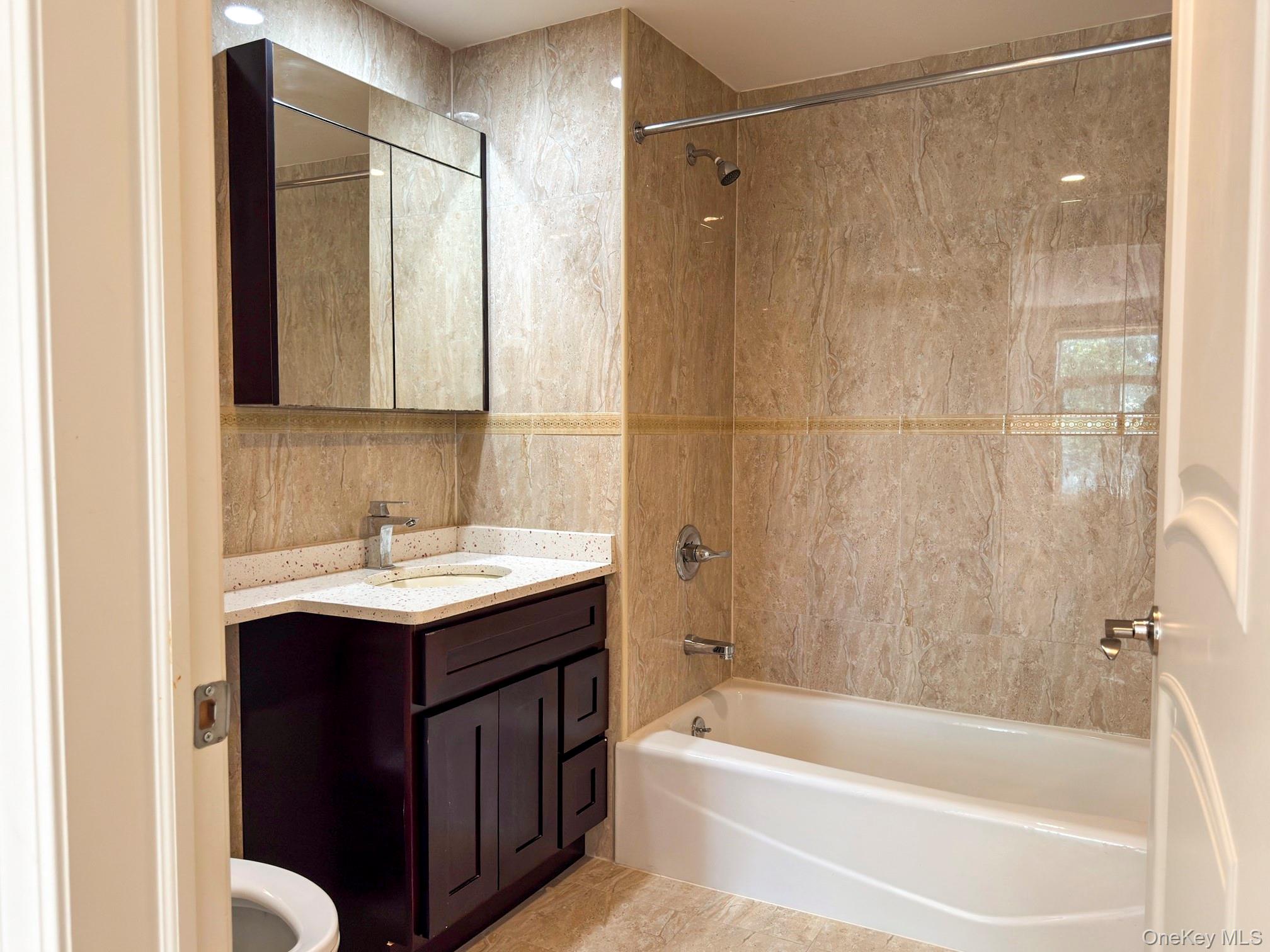 #8 photo, 65-38 Austin Street, クイーンズ区 Rego Park , NY 11374