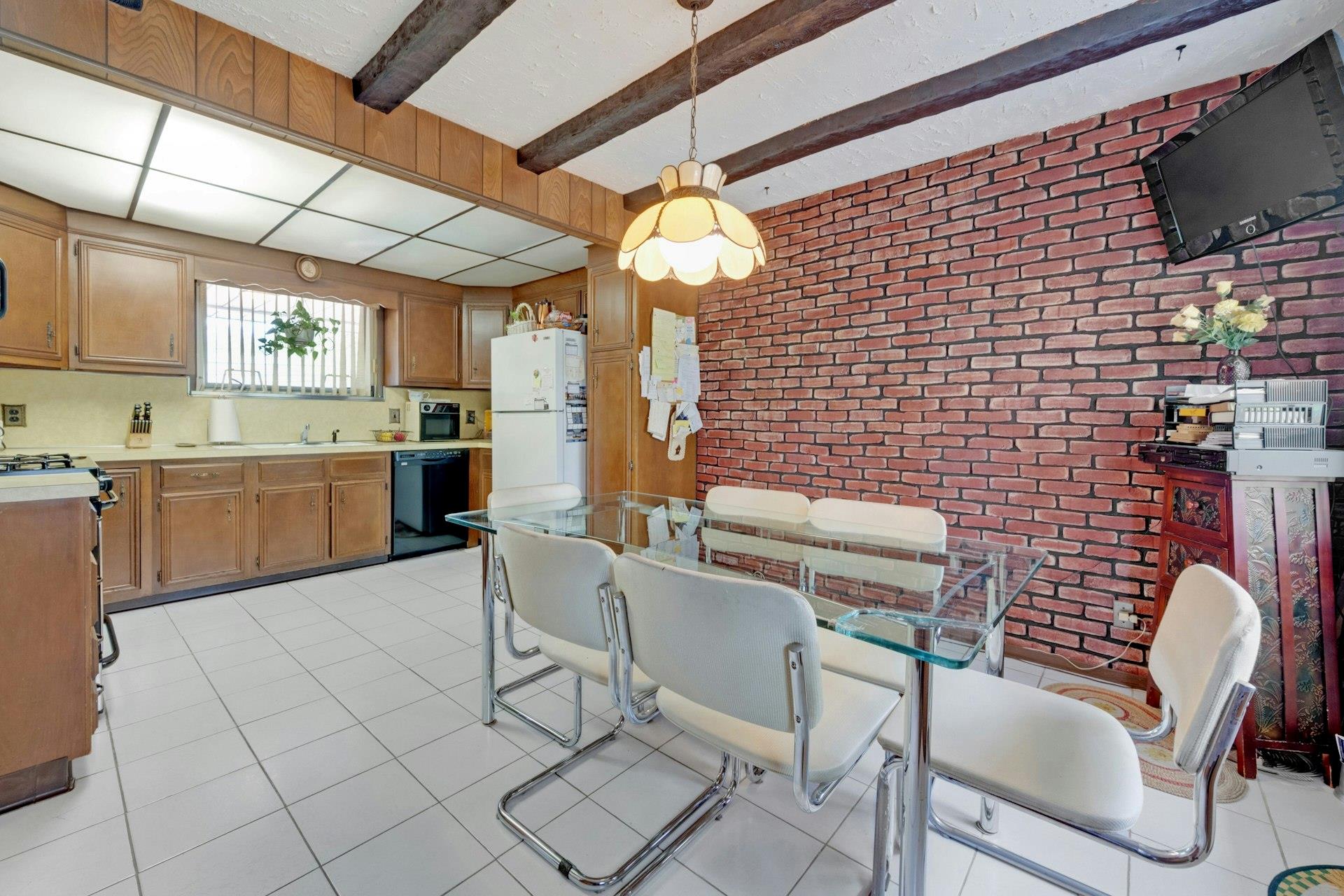 #14 photo, 572 Scarsdale Road, Tuckahoe , NY 10707