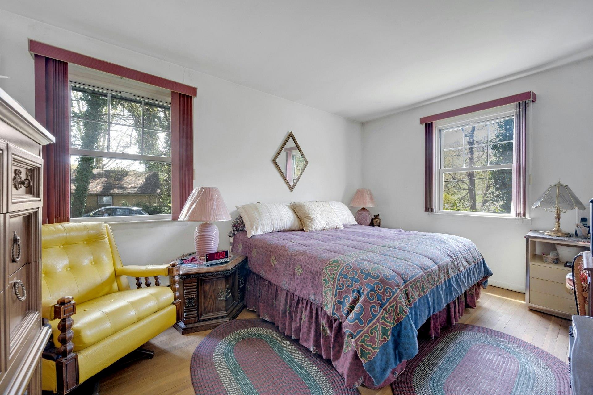 #17 photo, 572 Scarsdale Road, Tuckahoe , NY 10707