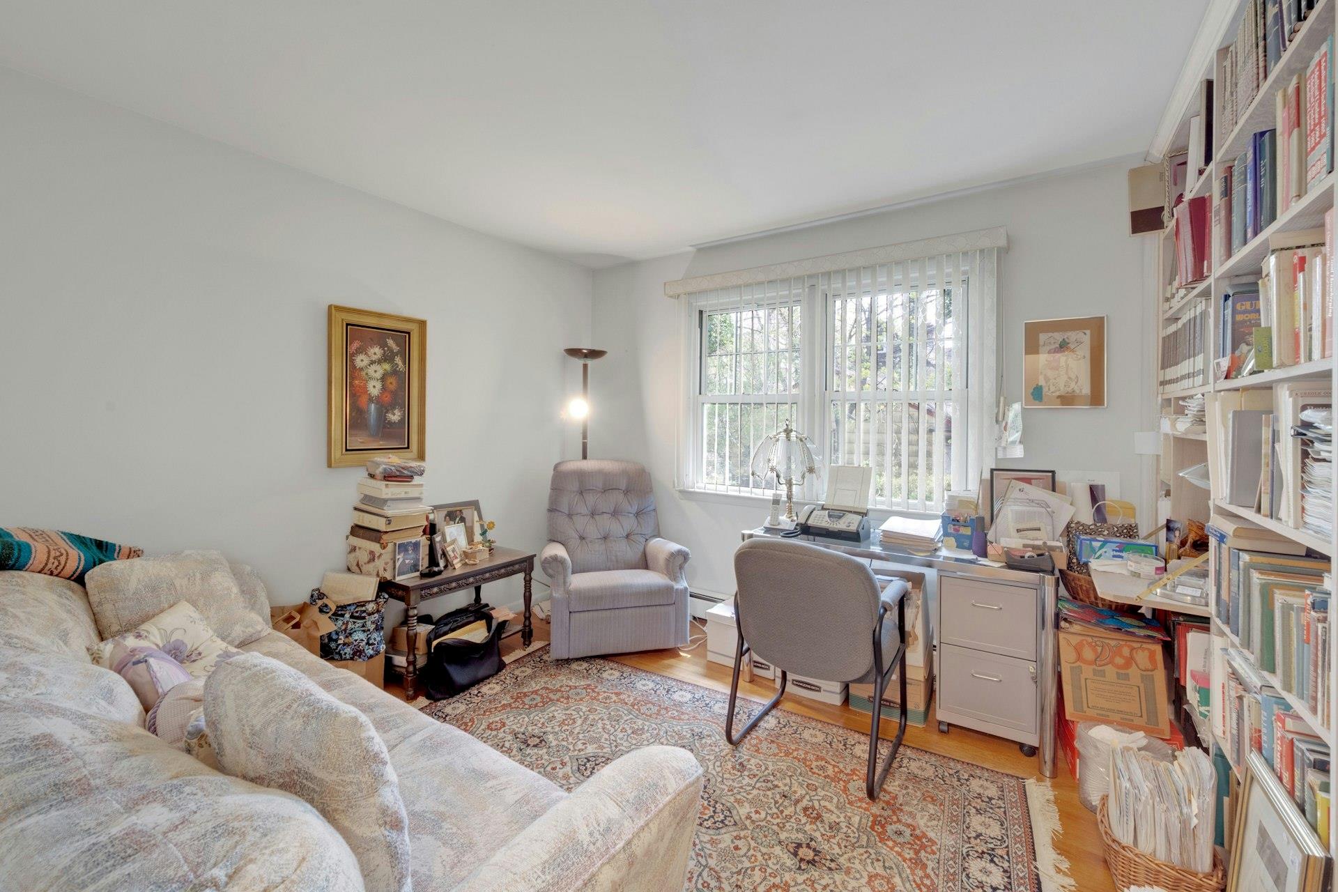 #19 photo, 572 Scarsdale Road, Tuckahoe , NY 10707