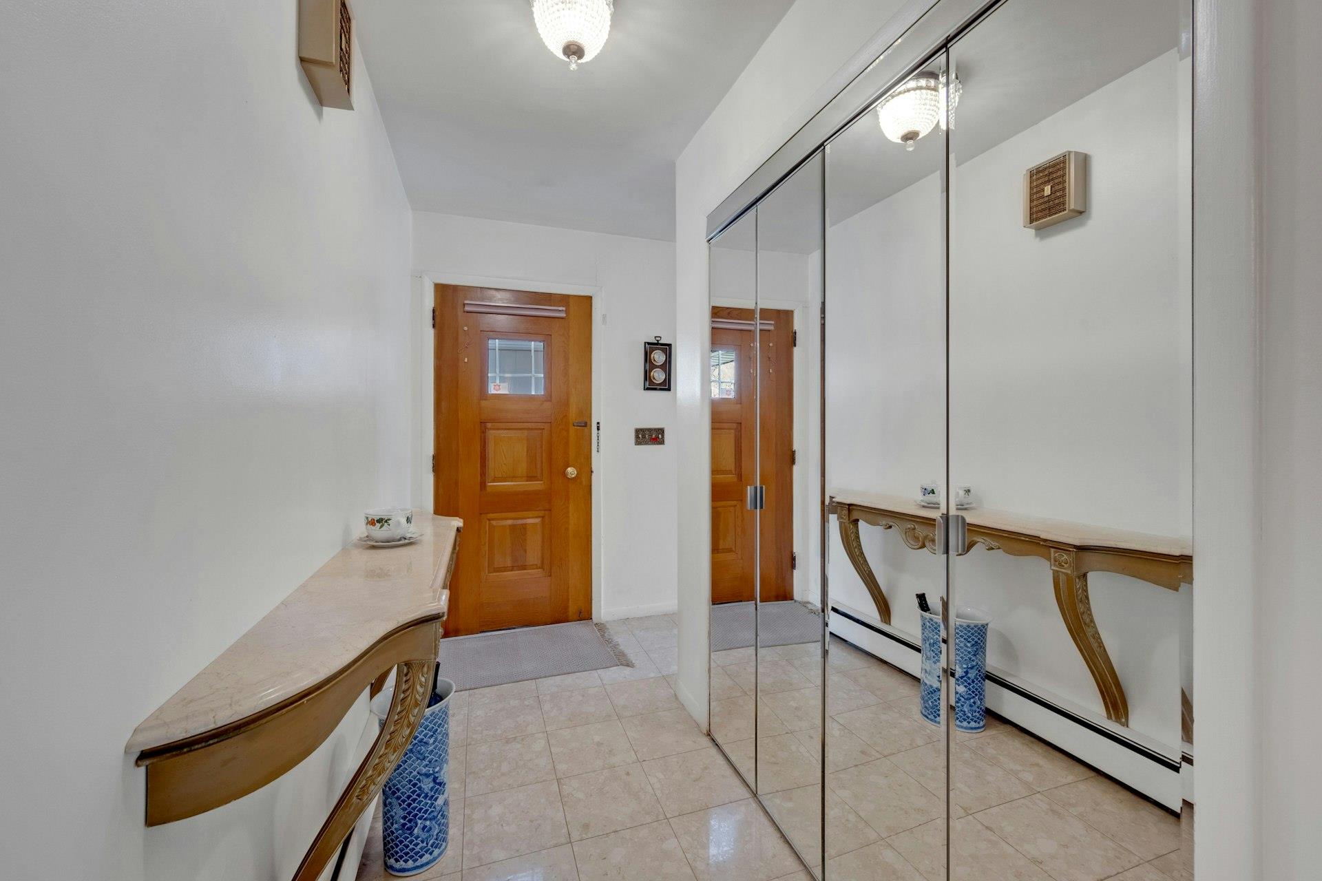 #3 photo, 572 Scarsdale Road, Tuckahoe , NY 10707