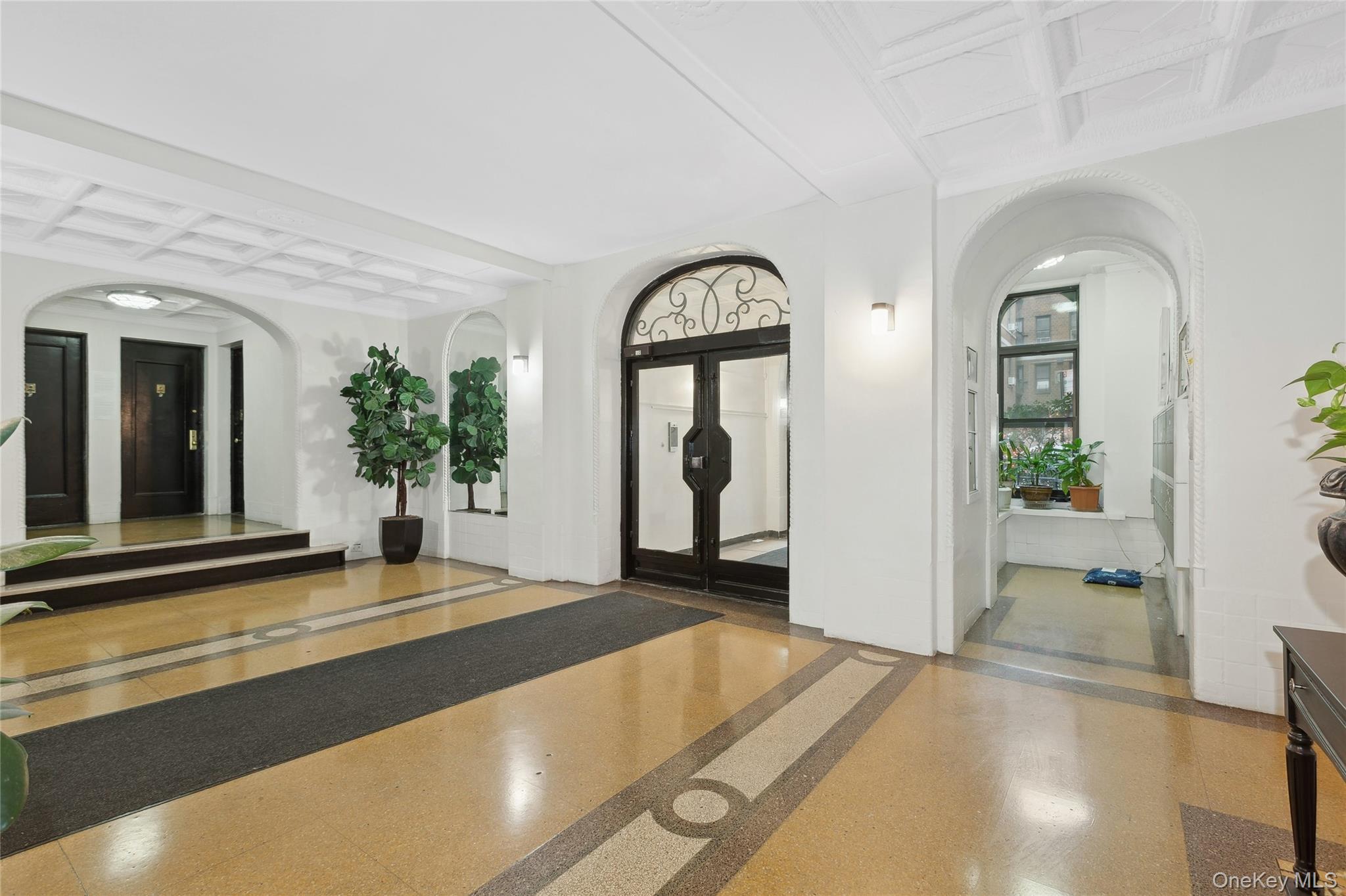 #10 photo, 35-64 89th Street, クイーンズ区 Jackson Heights , NY 11372