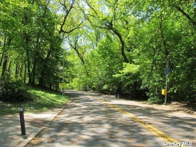 #9 photo, 83-44 Lefferts Boulevard, クイーンズ区 Kew Gardens , NY 11415