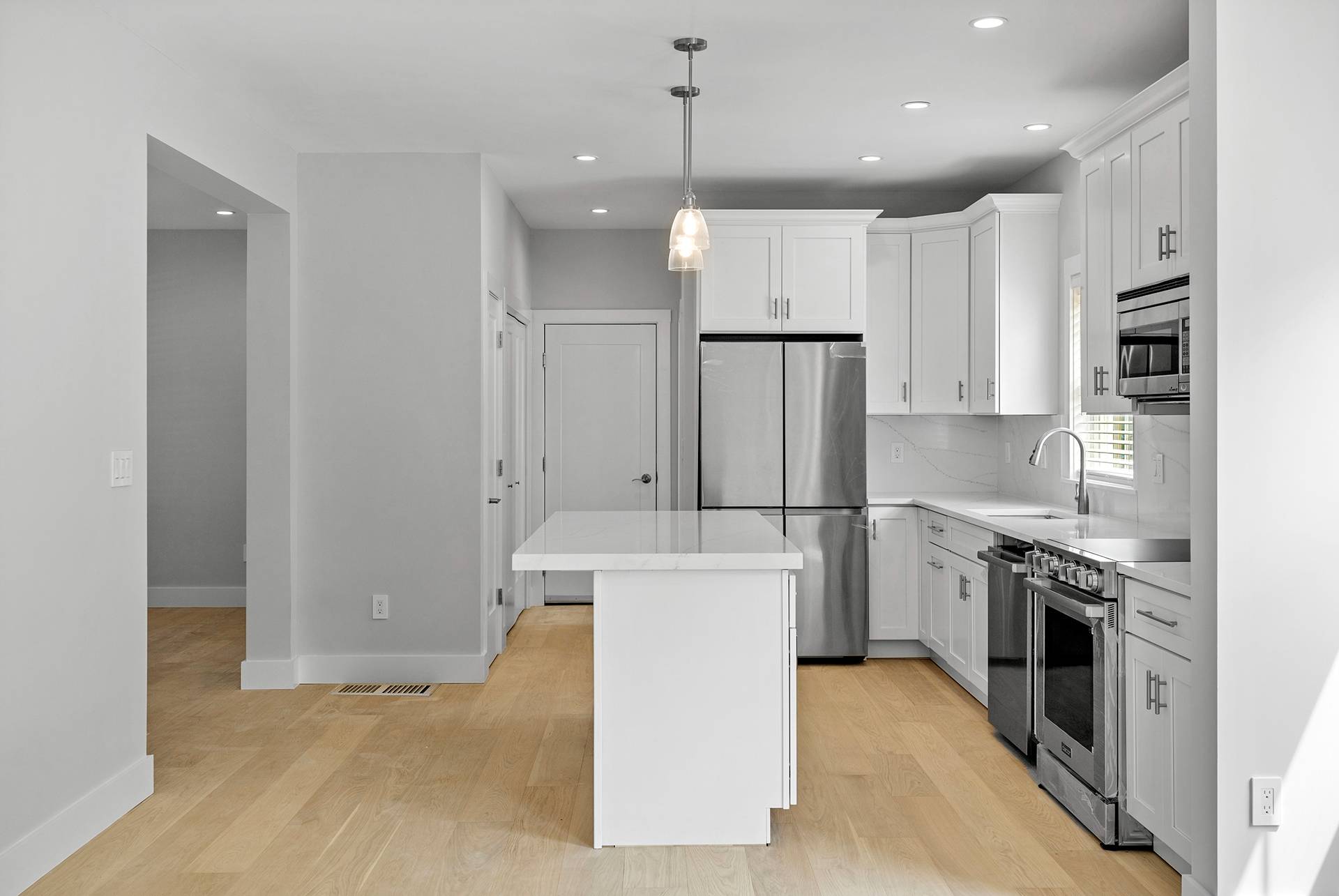 #8 photo, 7 Fanning Avenue, サフォーク郡 Hampton Bays , NY 11946