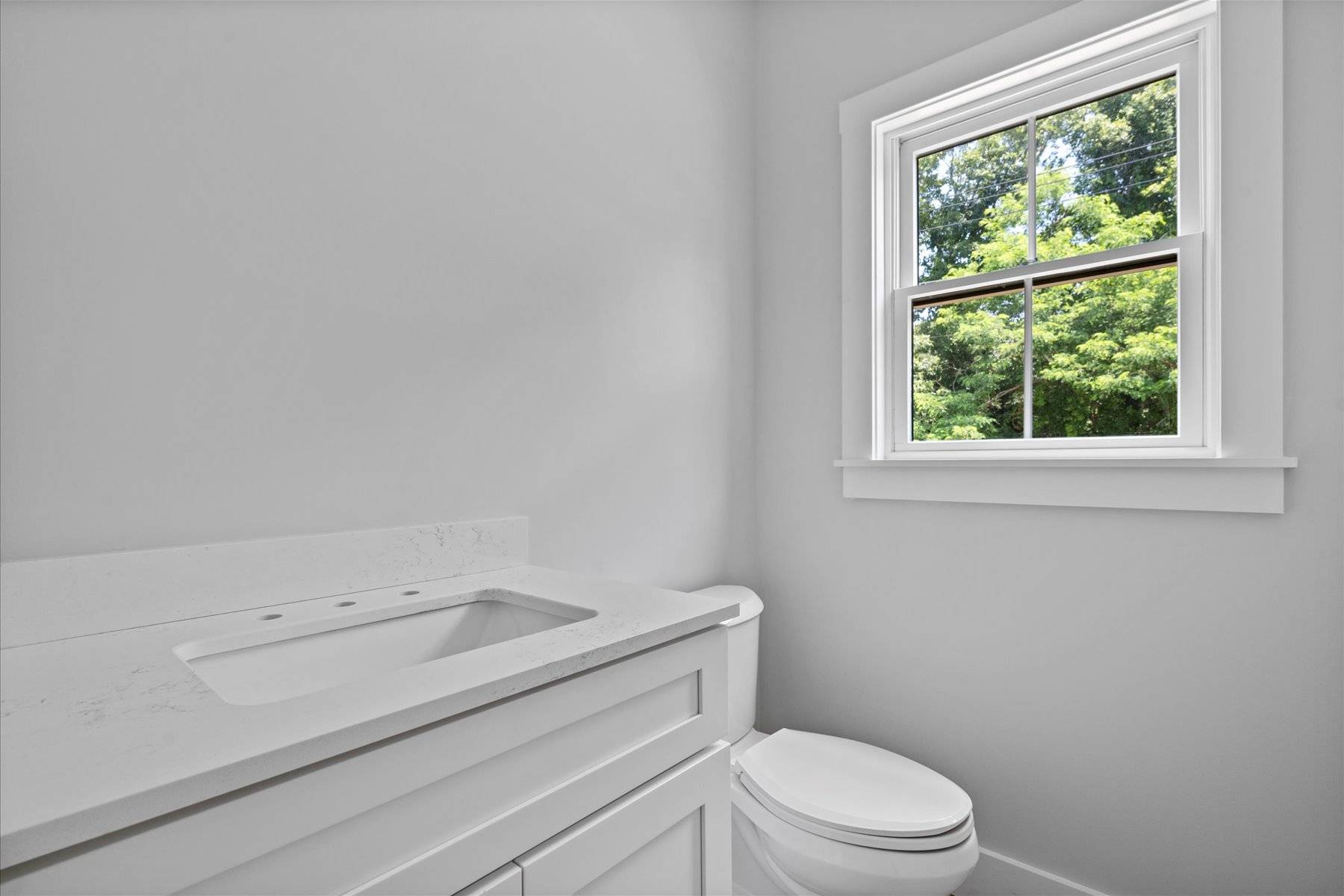 #14 photo, 9 Fanning Avenue, サフォーク郡 Hampton Bays , NY 11946