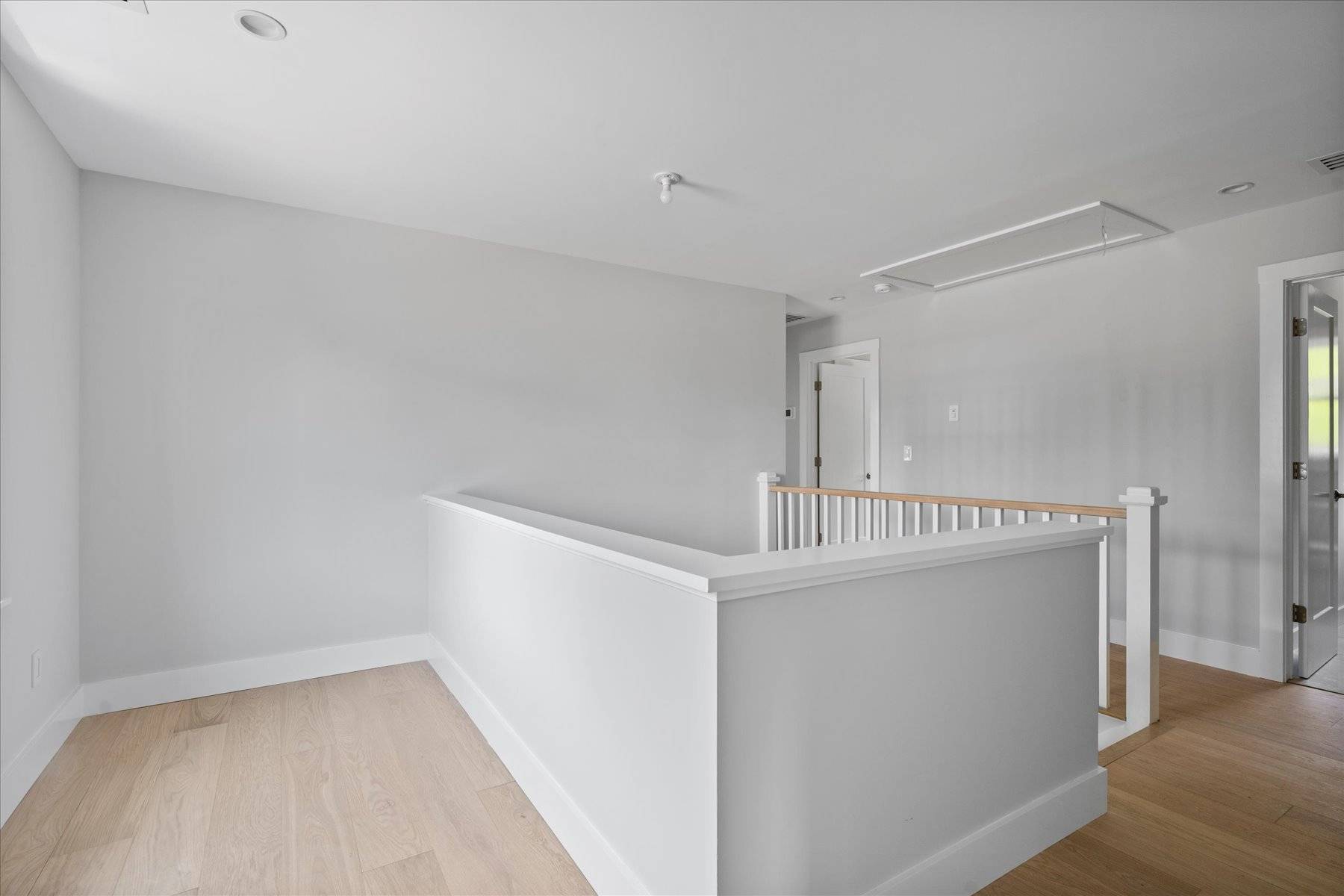 #15 photo, 9 Fanning Avenue, サフォーク郡 Hampton Bays , NY 11946