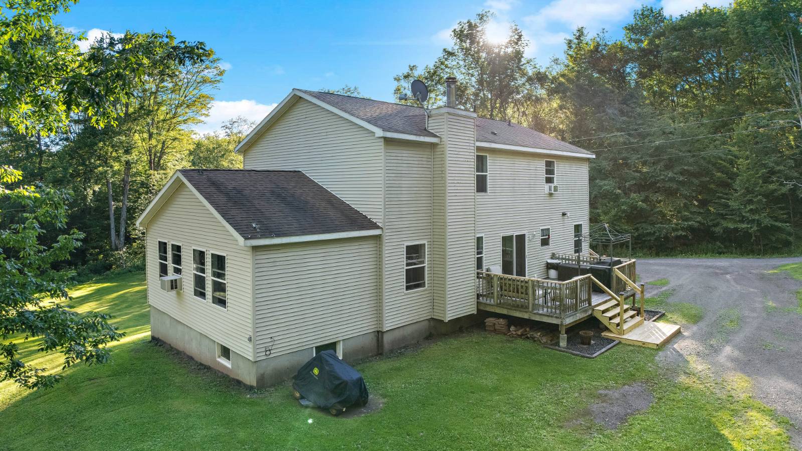 #73 photo, 158 Easy St, Jefferson , NY 12167