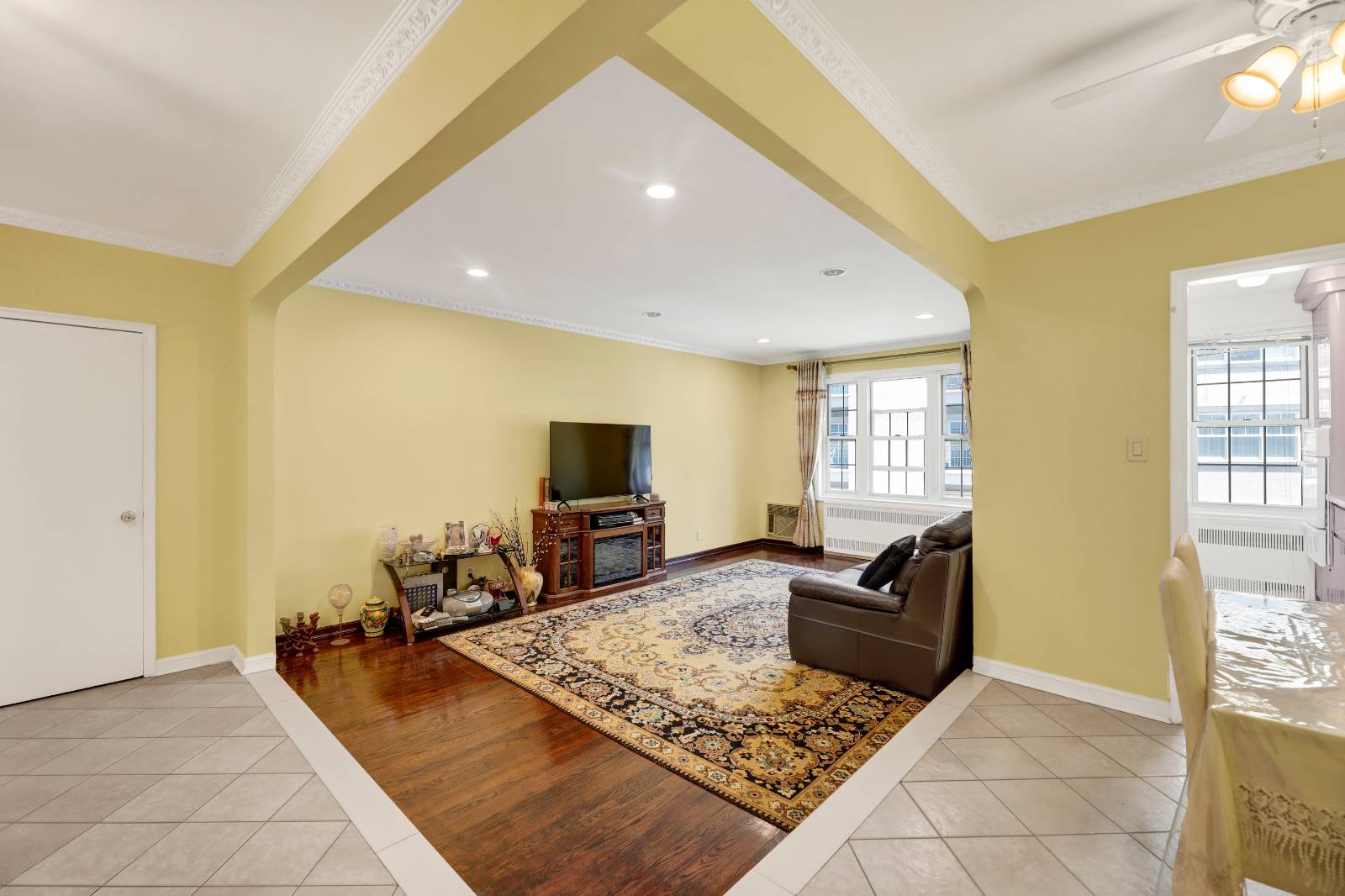 #2 photo, 250 central ave, #e218, Lawrence , NY 11559