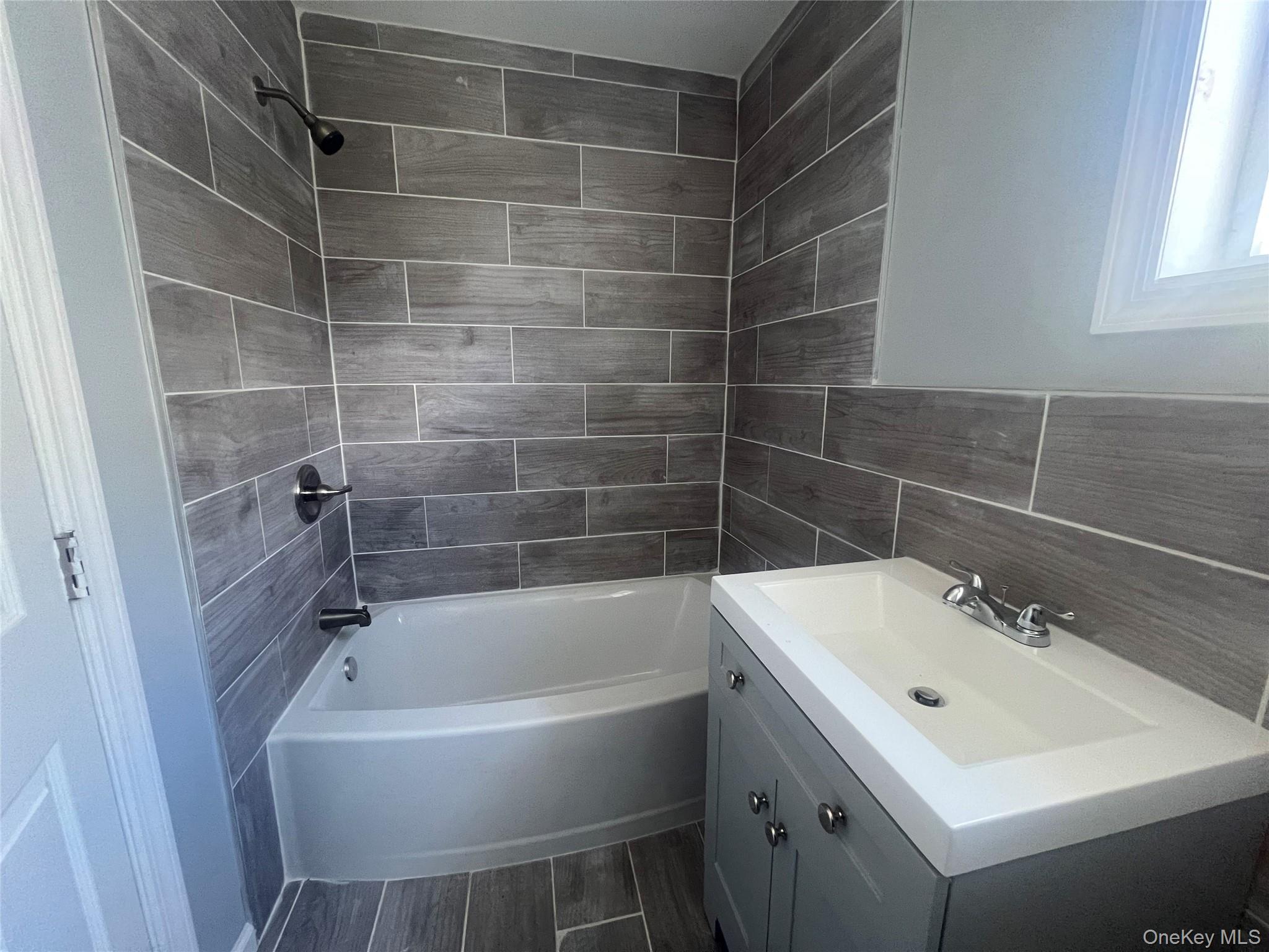 #16 photo, 19 Orchard Street, Walden , NY 12586