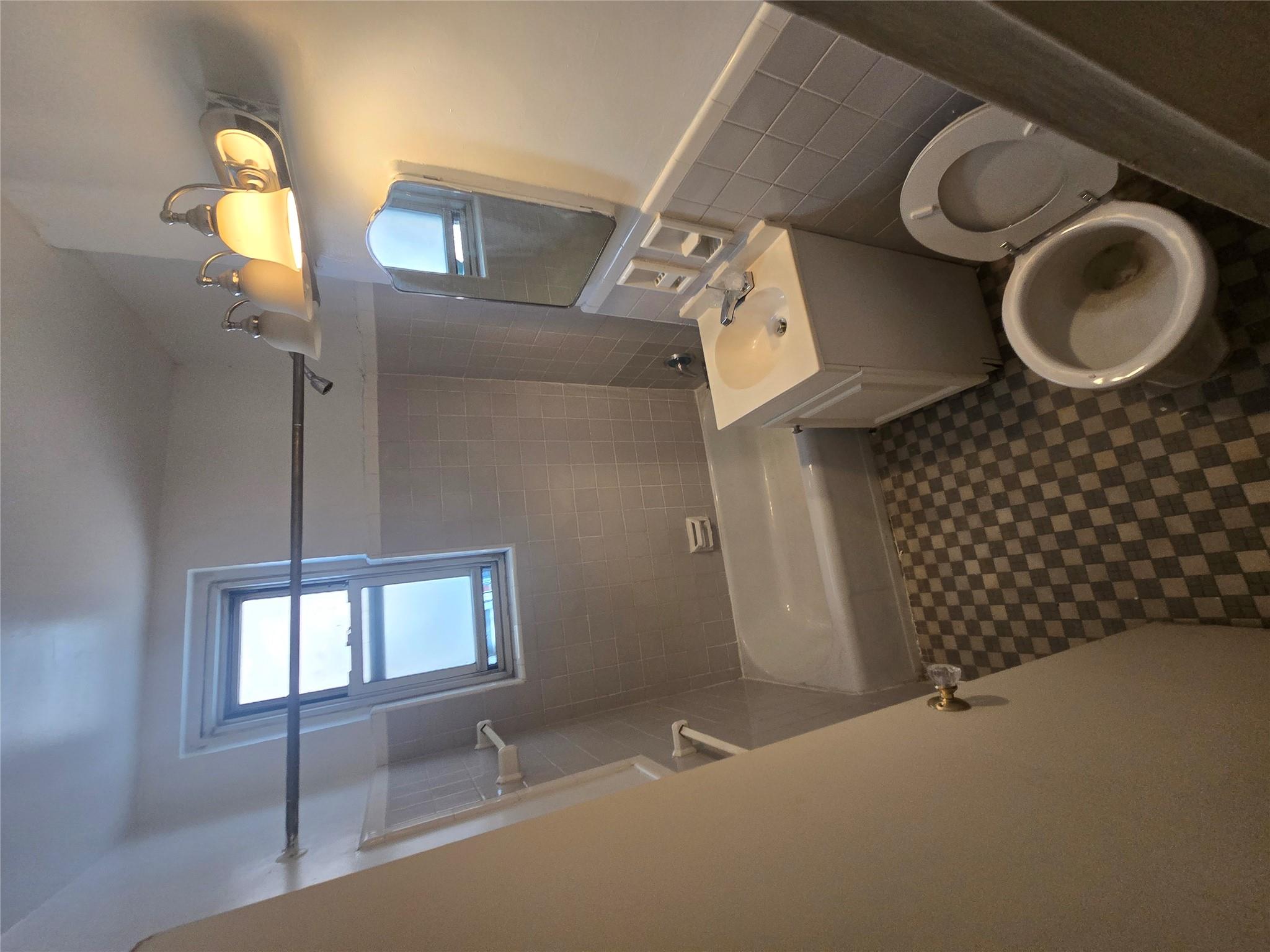 #3 photo, 1475 Thieriot Avenue, ブロンクス区 Bronx , NY 10460