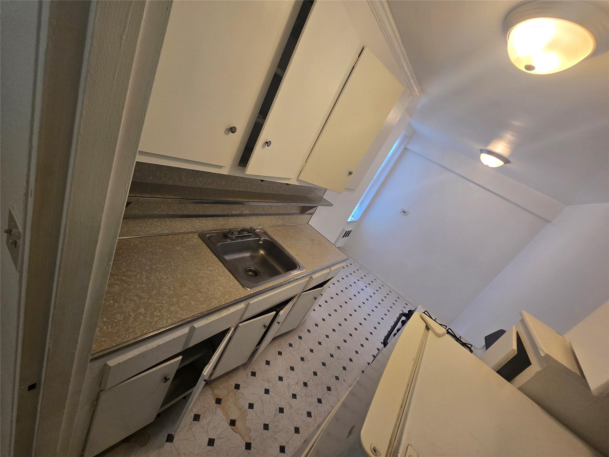 #5 photo, 1475 Thieriot Avenue, ブロンクス区 Bronx , NY 10460