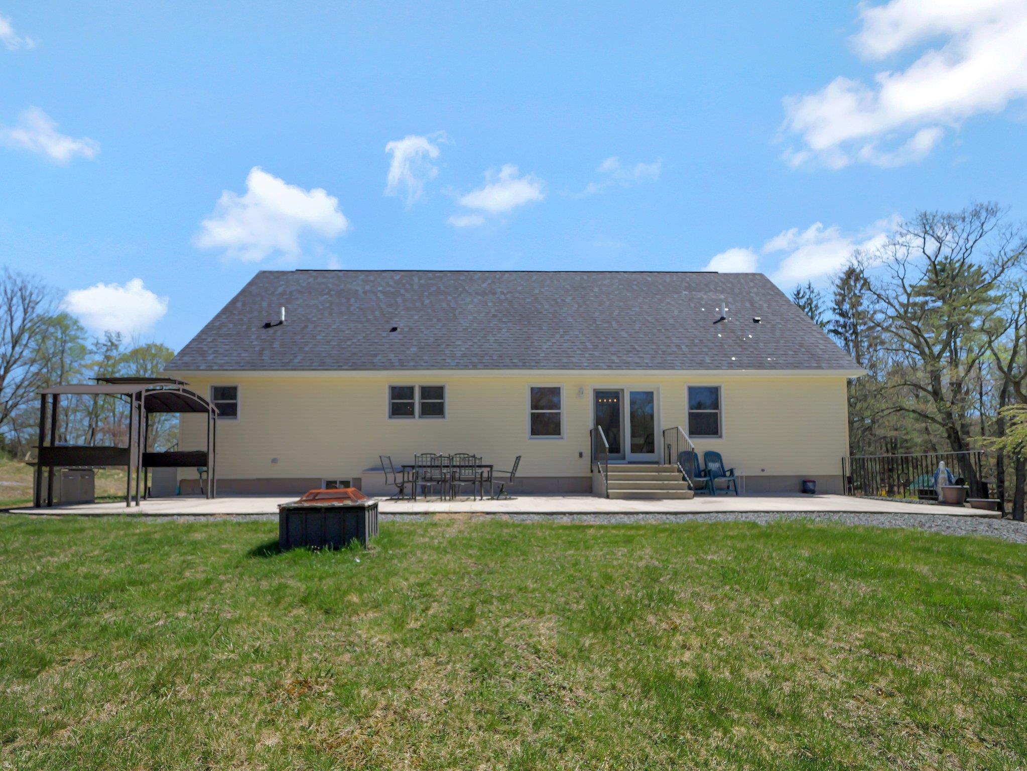 #19 photo, 65 York Lake Road, Barryville , NY 12719