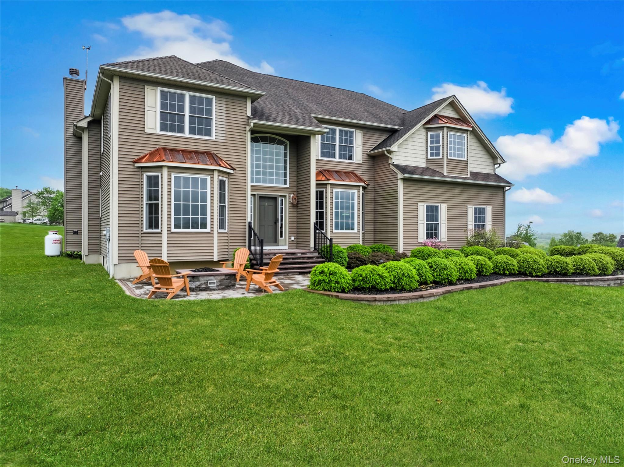 #1 photo, 54 Fox Hill Run, 紐約州 Rock Tavern , NY 12575