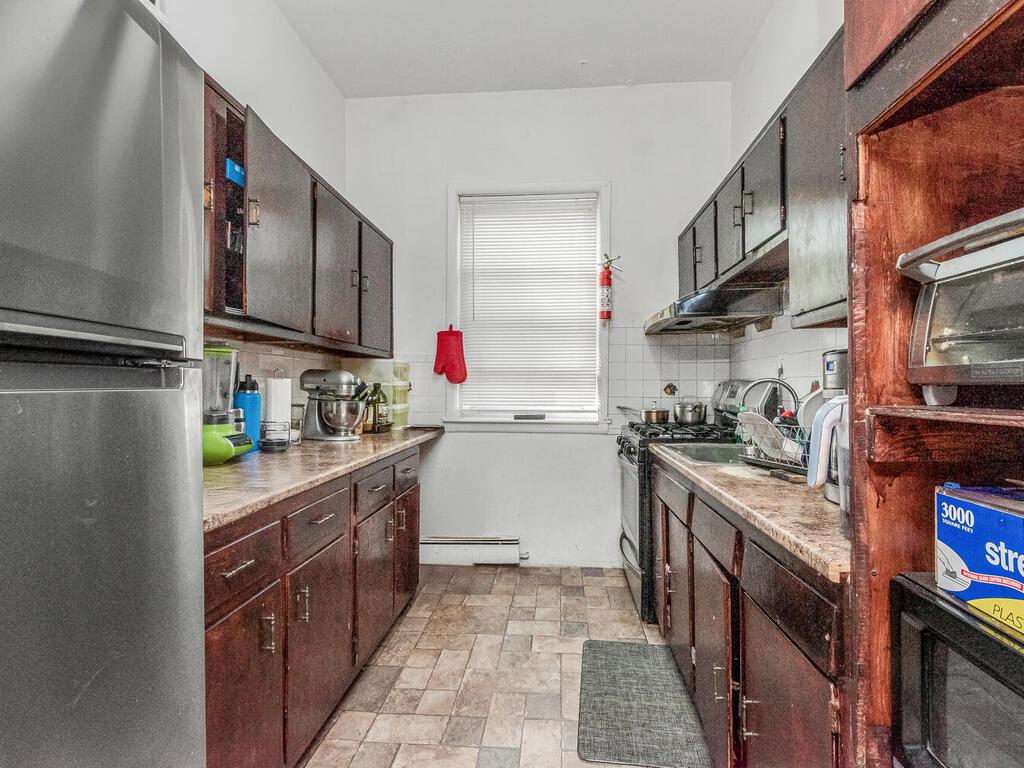 #17 photo, 314 Mclean Avenue, Yonkers , NY 10705