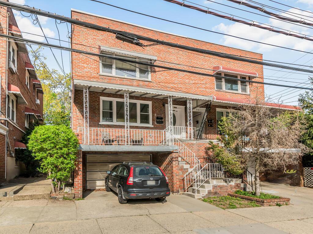 #2 photo, 314 Mclean Avenue, Yonkers , NY 10705