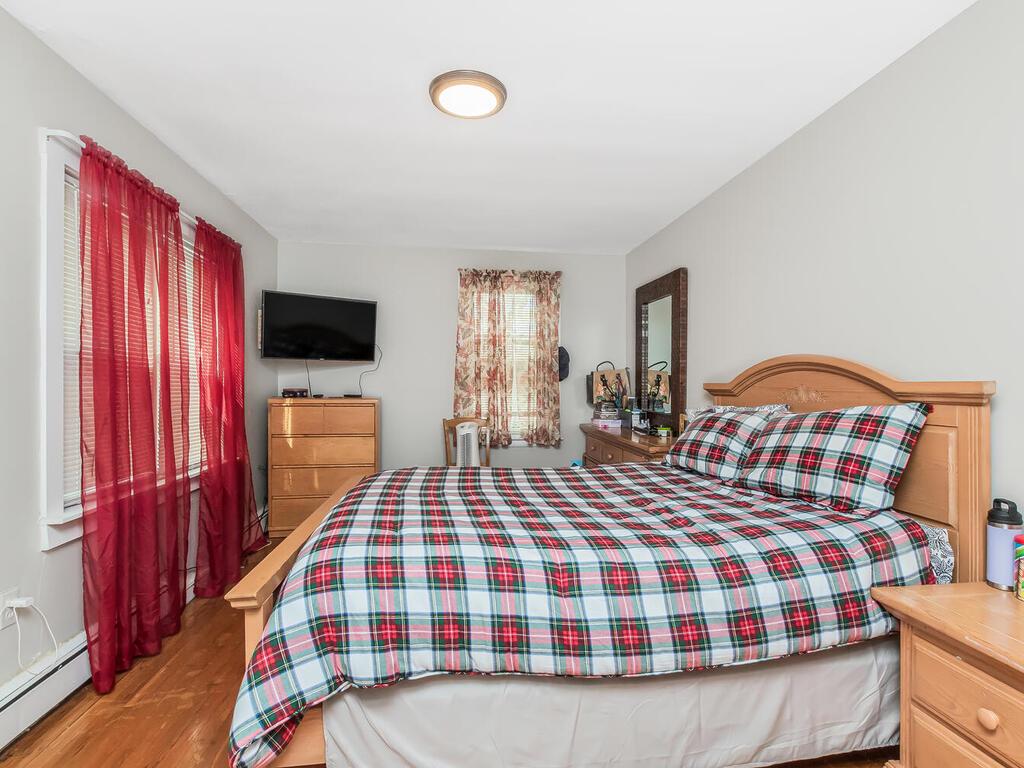 #20 photo, 314 Mclean Avenue, Yonkers , NY 10705