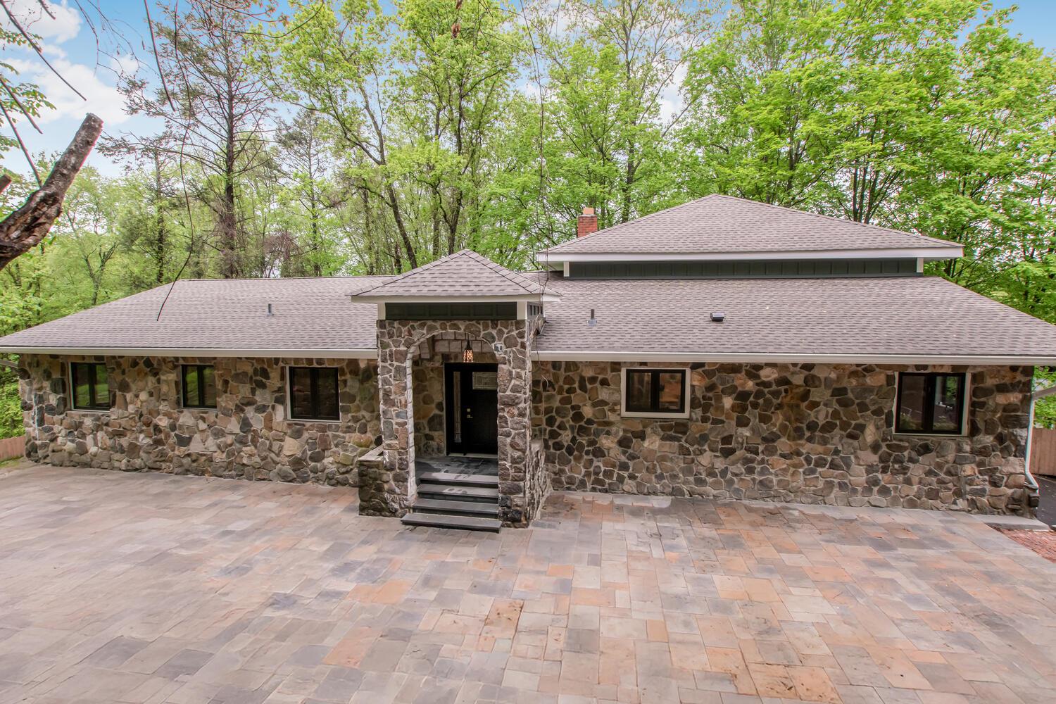 #1 photo, 38 Mountain Side Trail, Cortlandt Manor , NY 10567