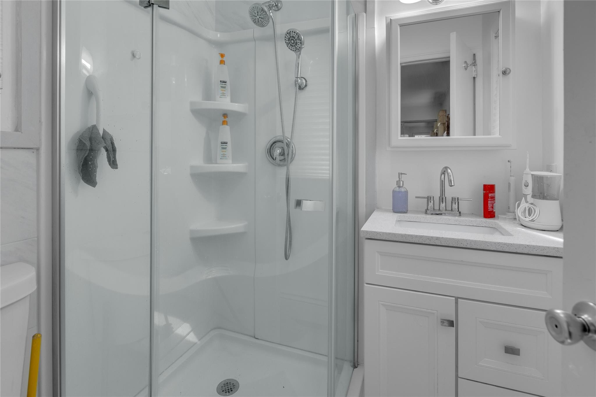 #14 photo, 330 Scudder Avenue, サフォーク郡 Northport , NY 11768