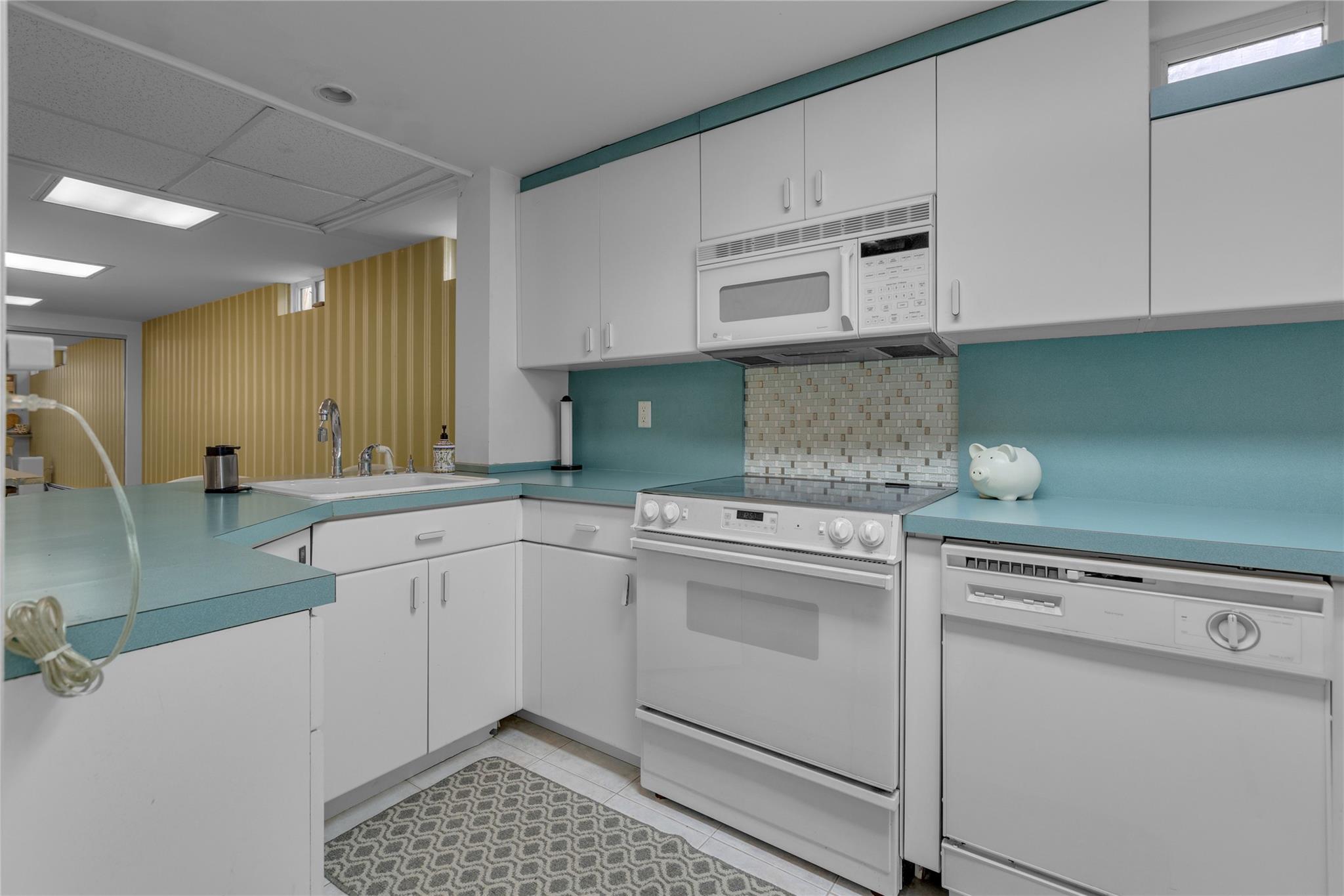 #18 photo, 330 Scudder Avenue, サフォーク郡 Northport , NY 11768