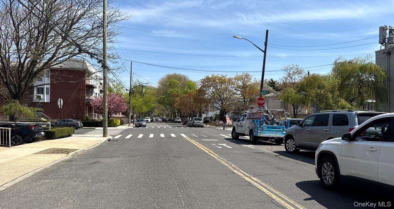 #4 photo, 1095 E 72nd Street, ブルックリン区 Brooklyn , NY 11234