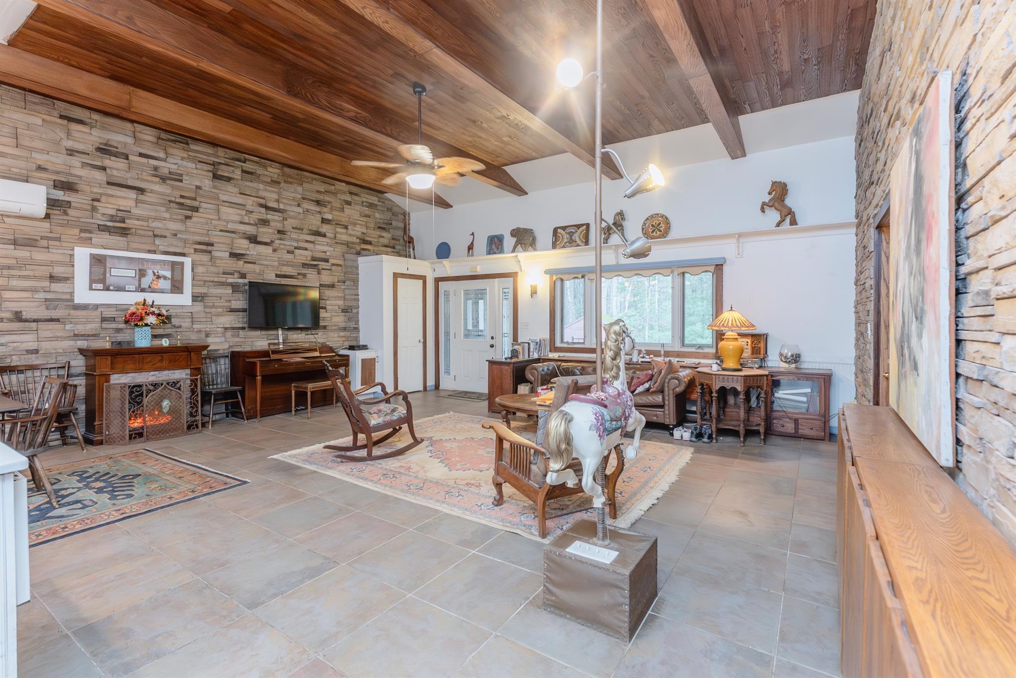 #10 photo, 296 Circle Road, Cragsmoor , NY 12420