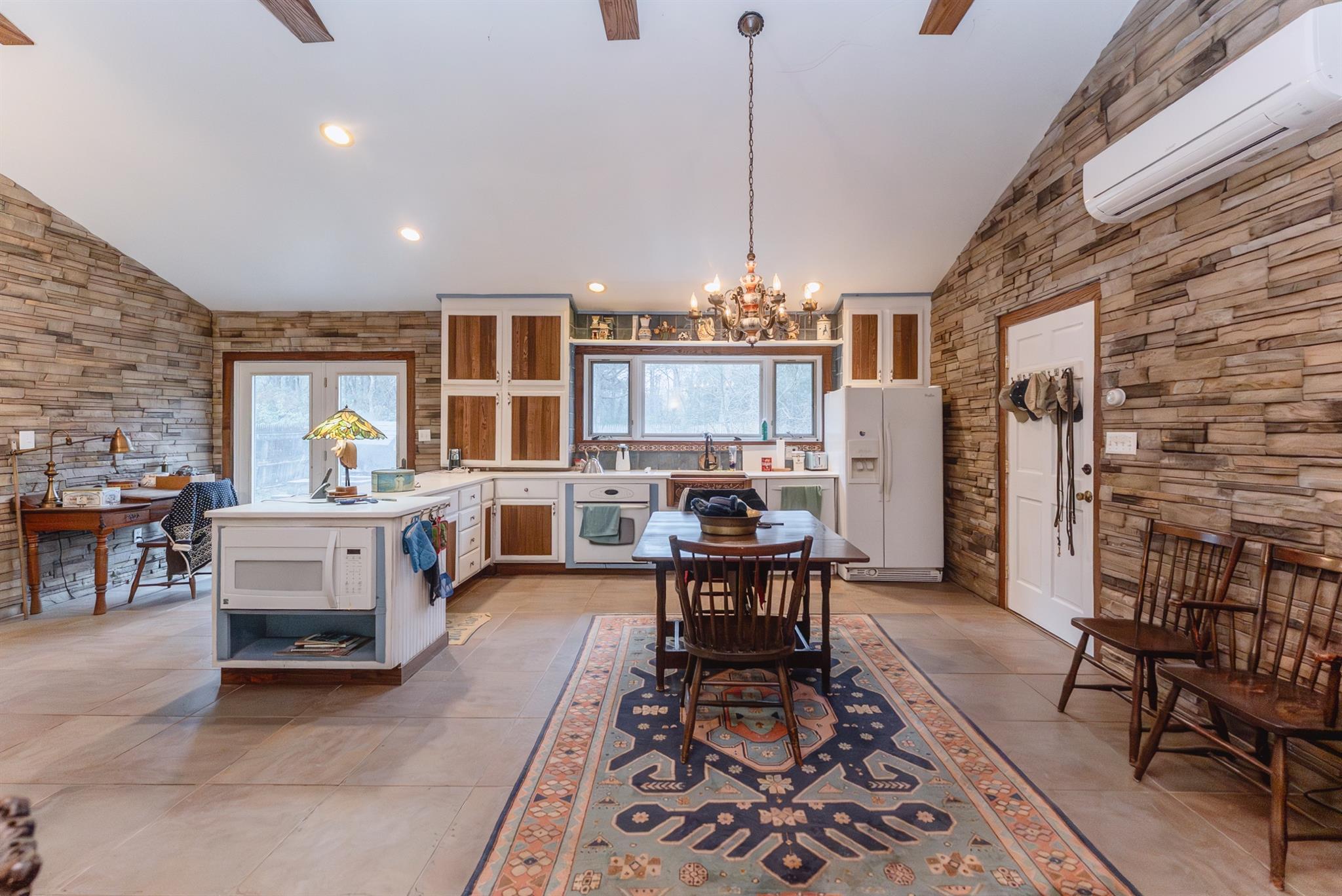 #7 photo, 296 Circle Road, Cragsmoor , NY 12420