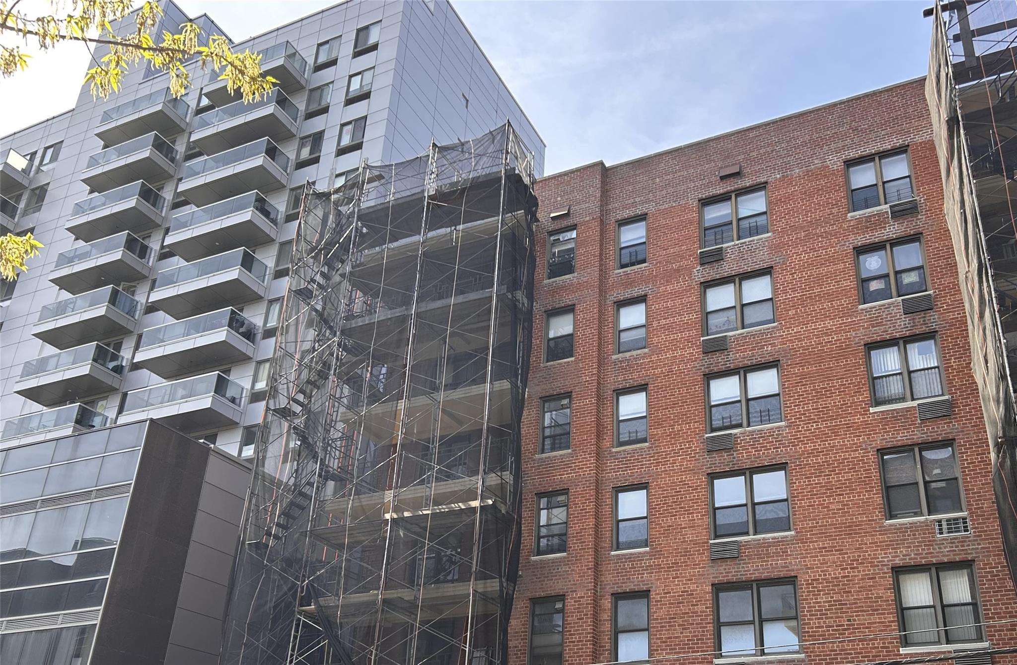 #2 photo, 13705 Franklin Avenue, Flushing , NY 11355