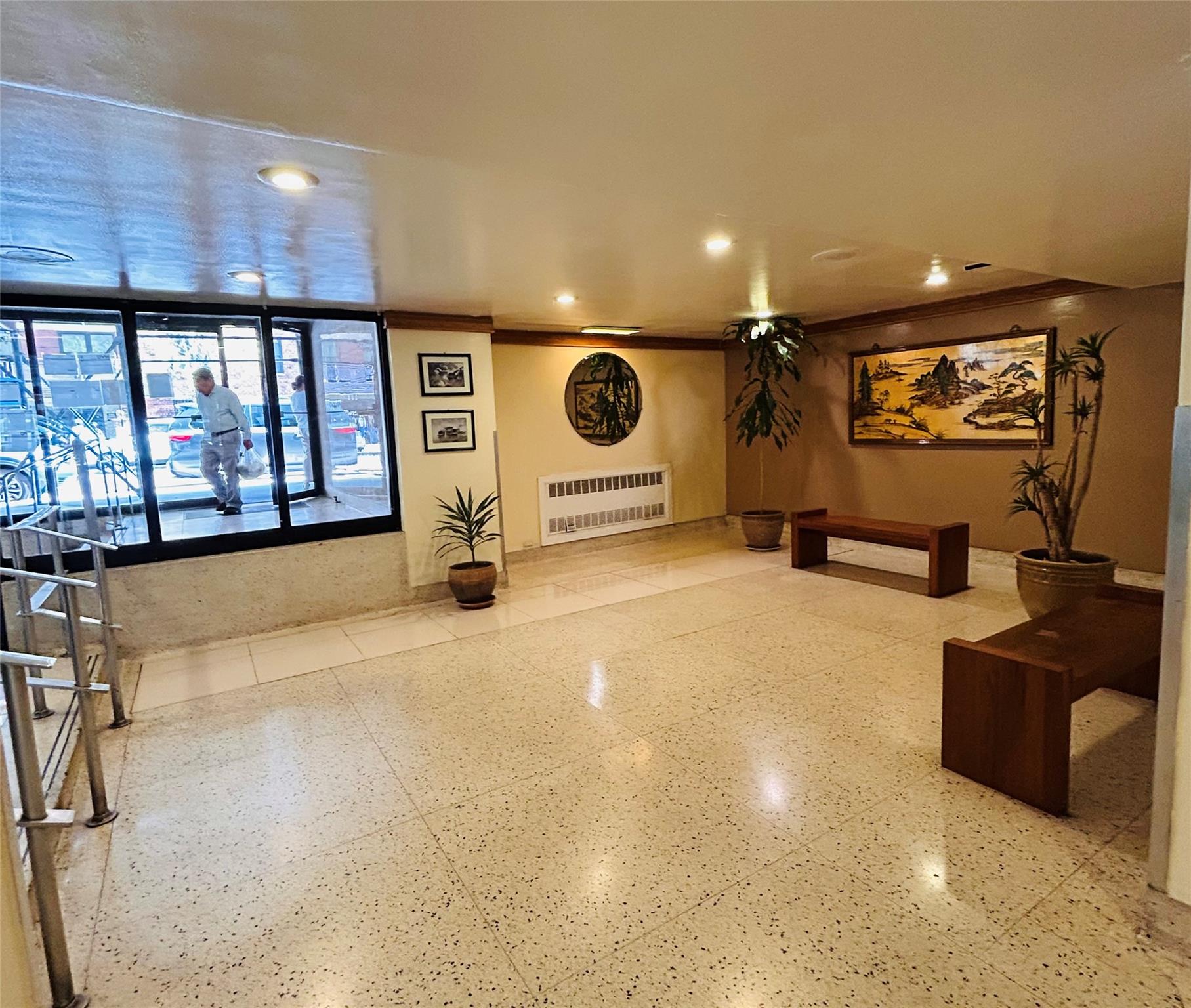 #5 photo, 13705 Franklin Avenue, Flushing , NY 11355