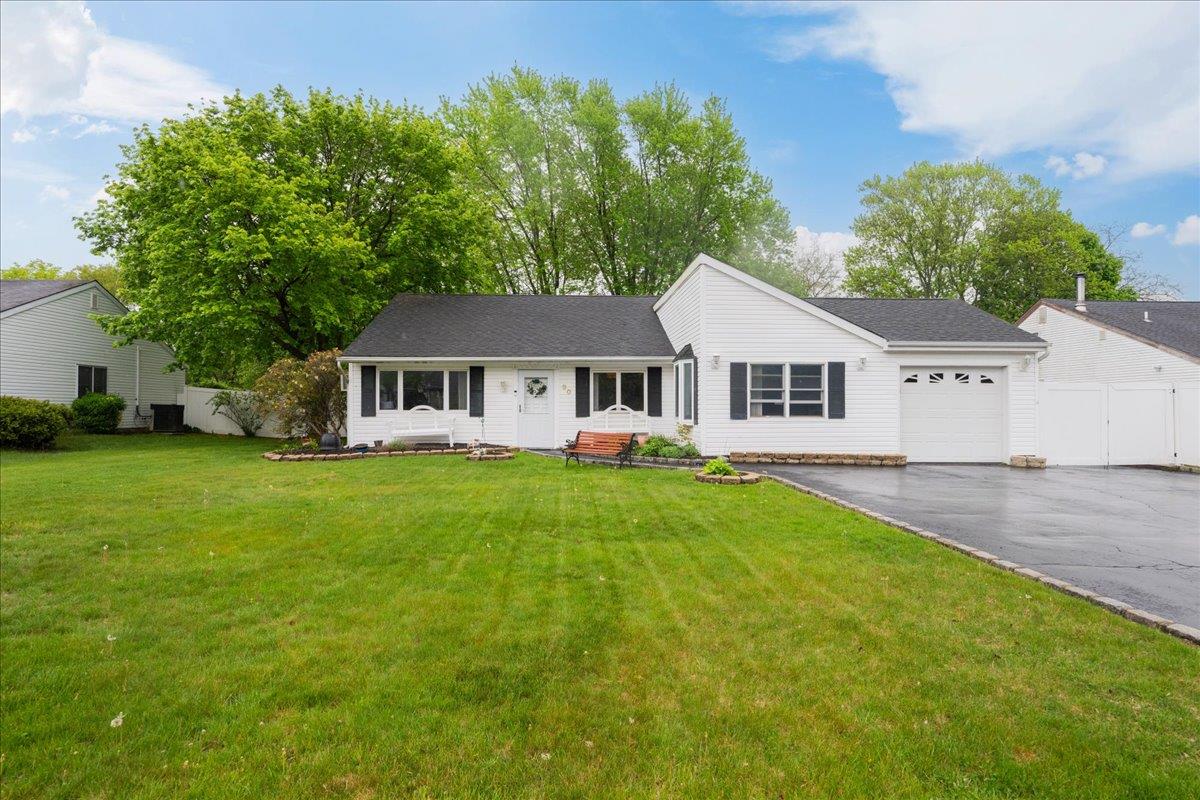 #1 photo, 30 Meadow Avenue, Medford , NY 11763