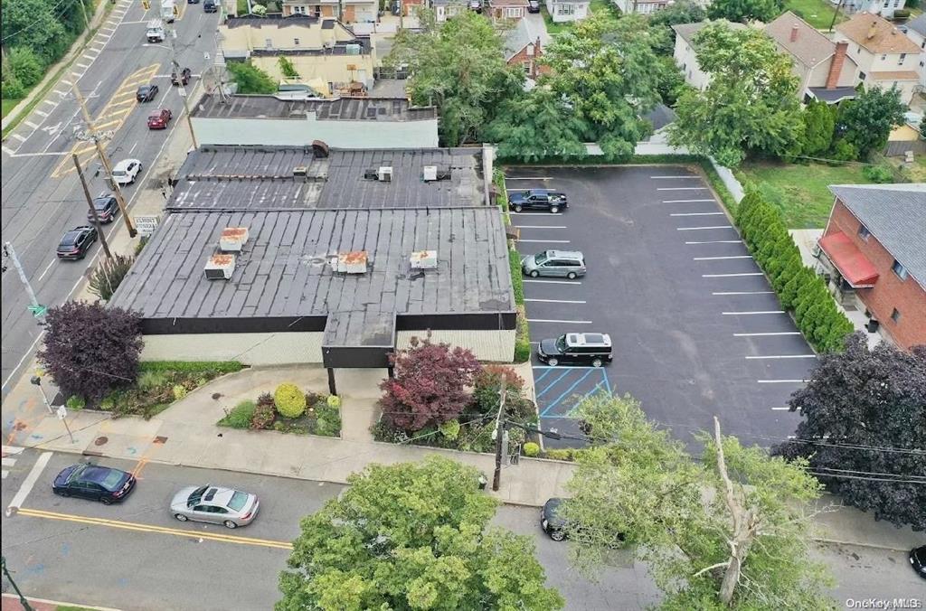 #4 photo, 1529 Hempstead, ナッソー郡 Elmont , NY 11003