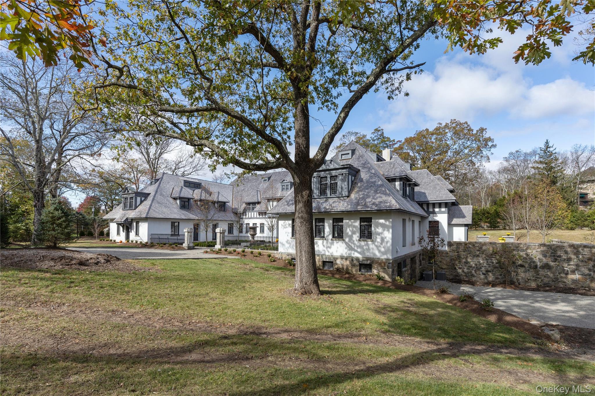 #3 photo, 76 Summit Road, Tuxedo Park , NY 10987