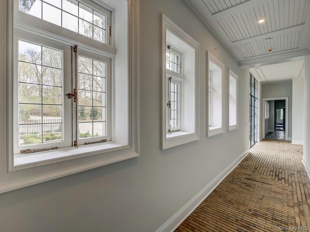 #7 photo, 76 Summit Road, Tuxedo Park , NY 10987