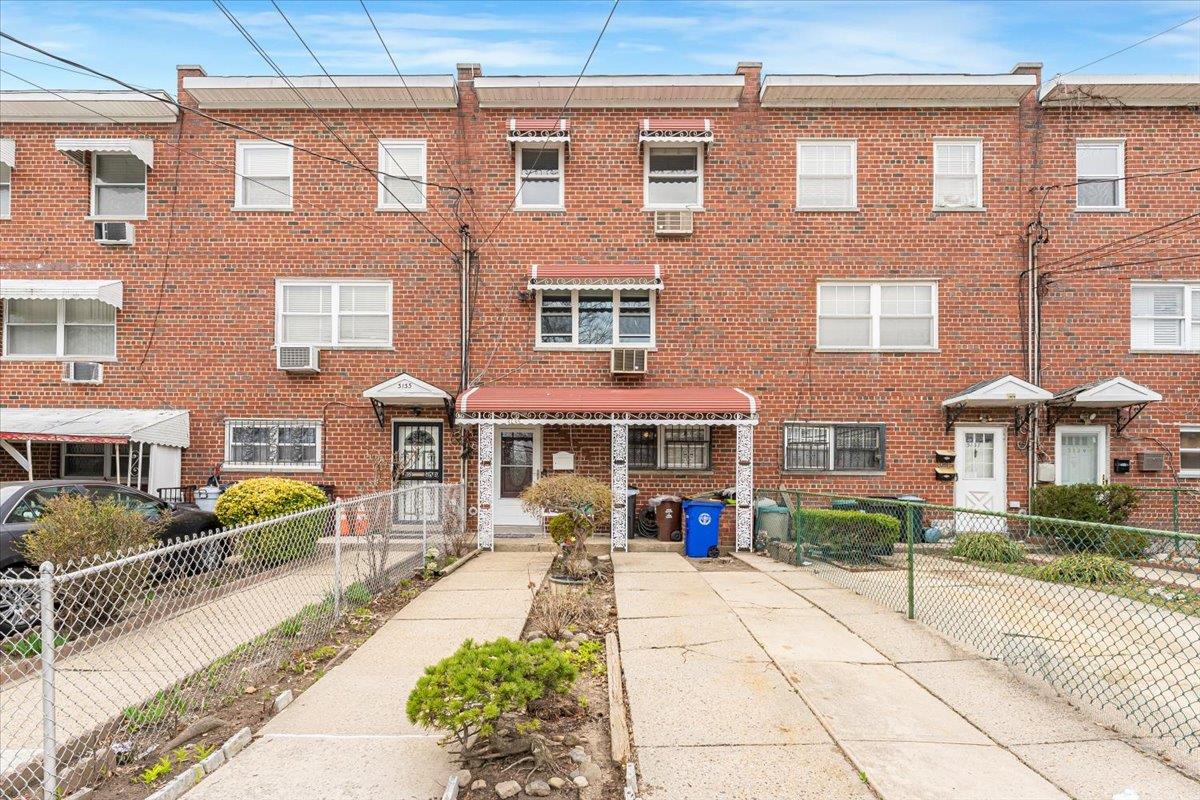 #1 photo, 3135 Gunther Avenue, 布朗士 Bronx , NY 10469