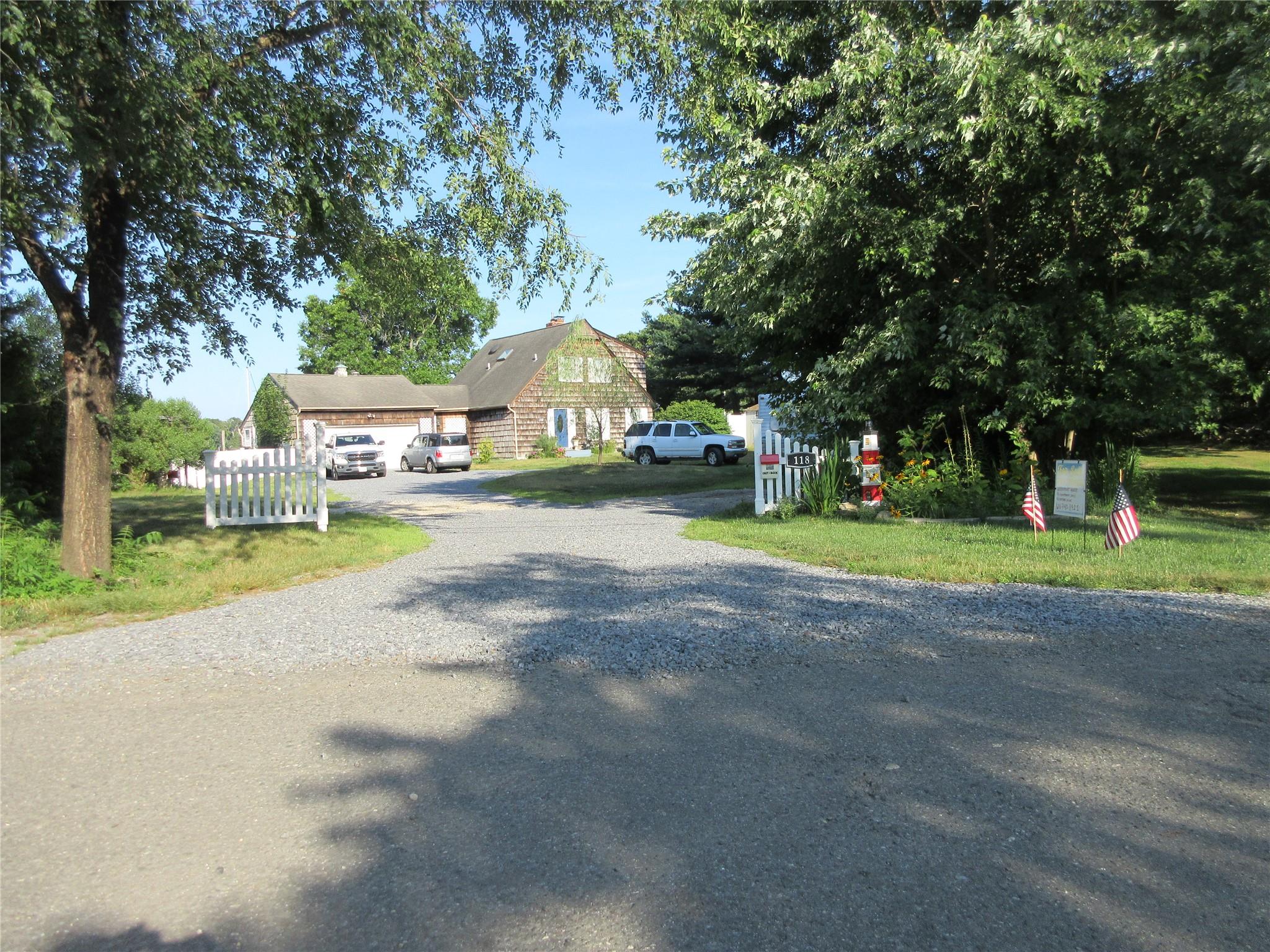 #2 photo, 118 Overlook Drive, サフォーク郡 Aquebogue , NY 11931