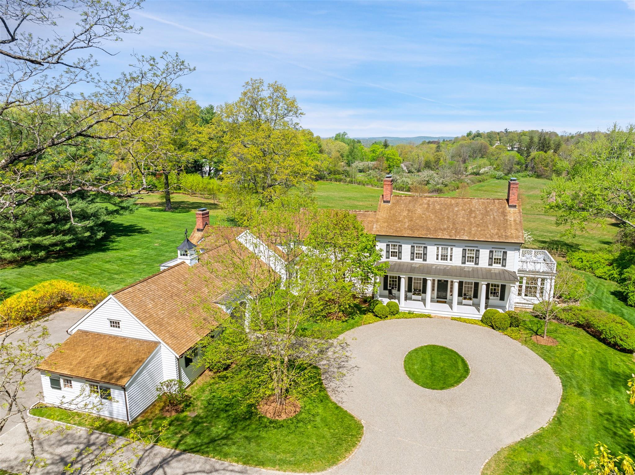 #1 photo, 70 Katonahs Wood Road, Katonah , NY 10536