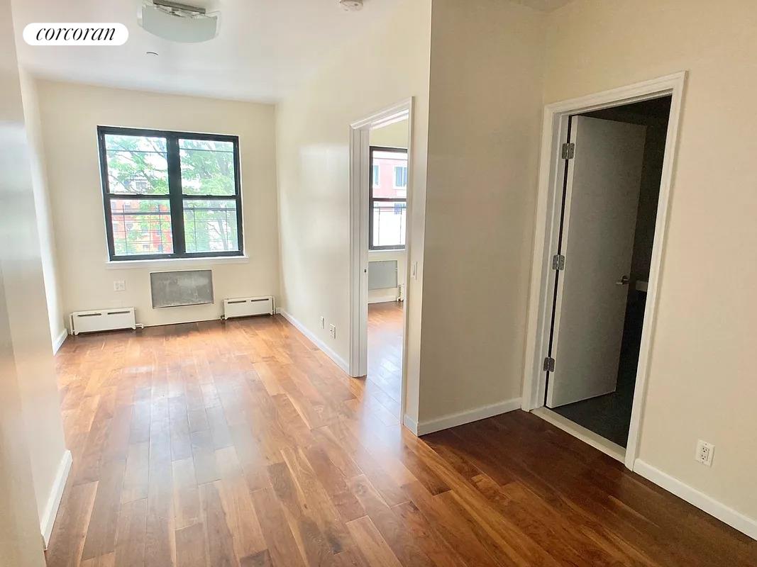 #1 photo, 165 E 116TH Street, East Harlem , NY 10029