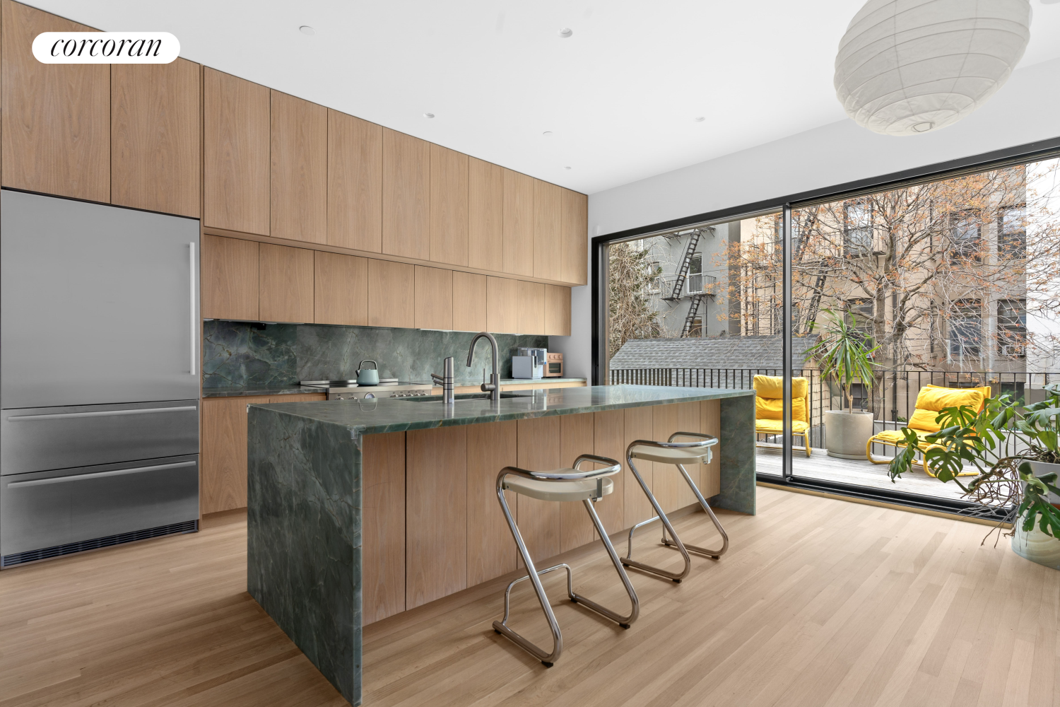 #3 photo, 690 HUMBOLDT Street, ブルックリン区 Greenpoint , NY 11222