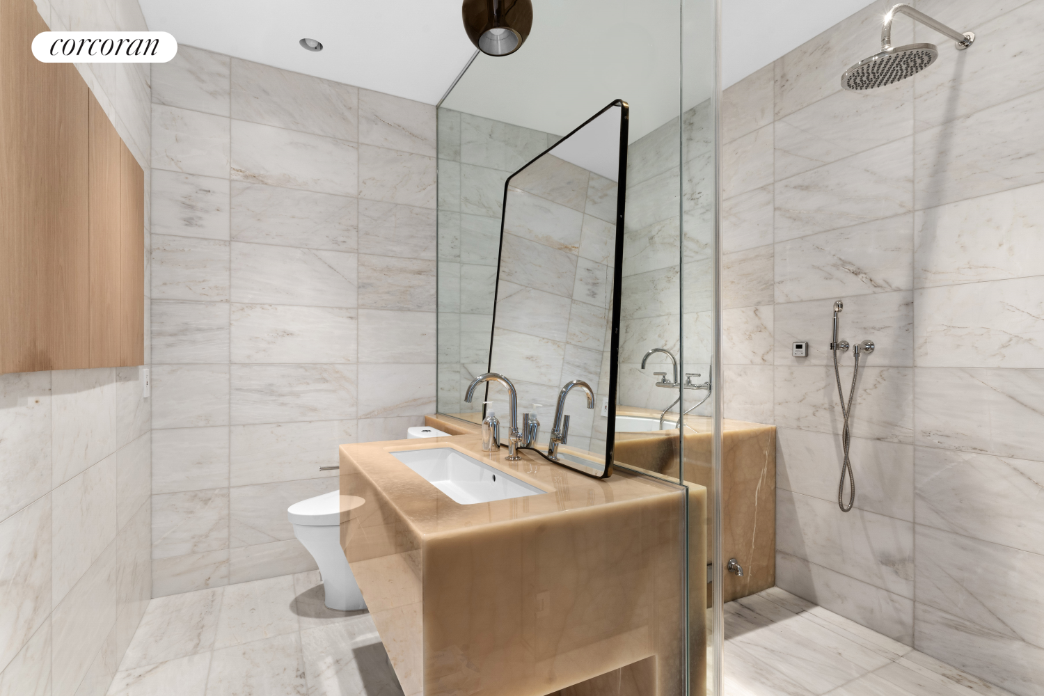 #9 photo, 690 HUMBOLDT Street, ブルックリン区 Greenpoint , NY 11222