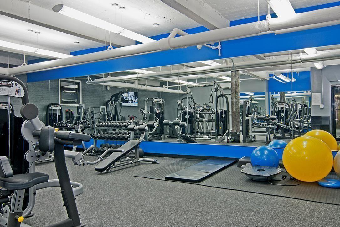 #17 photo, 333 W 57TH Street, マンハッタン Hells Kitchen , NY 10019