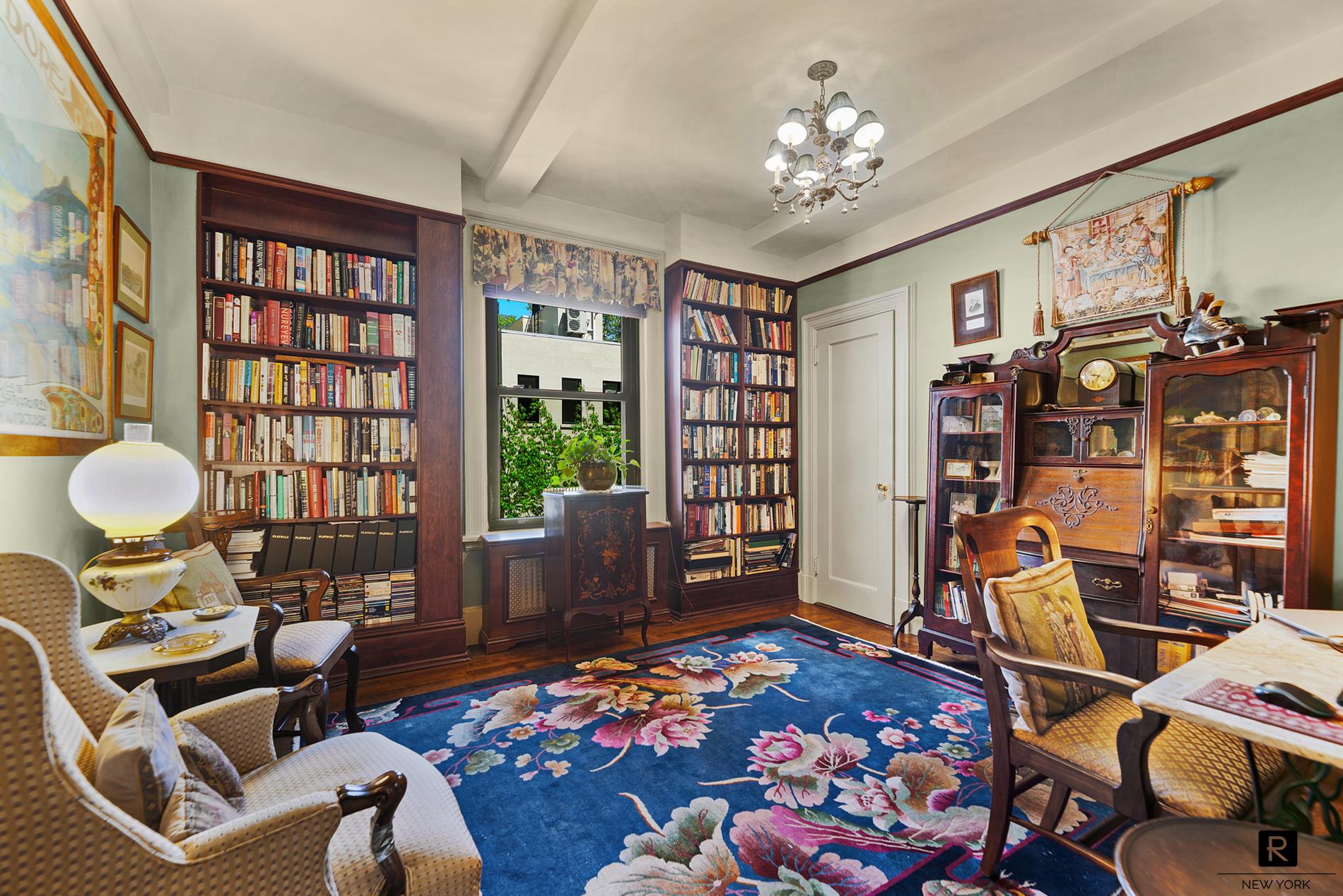 #10 photo, 212 E 48th Street, マンハッタン Turtle Bay , NY 10017