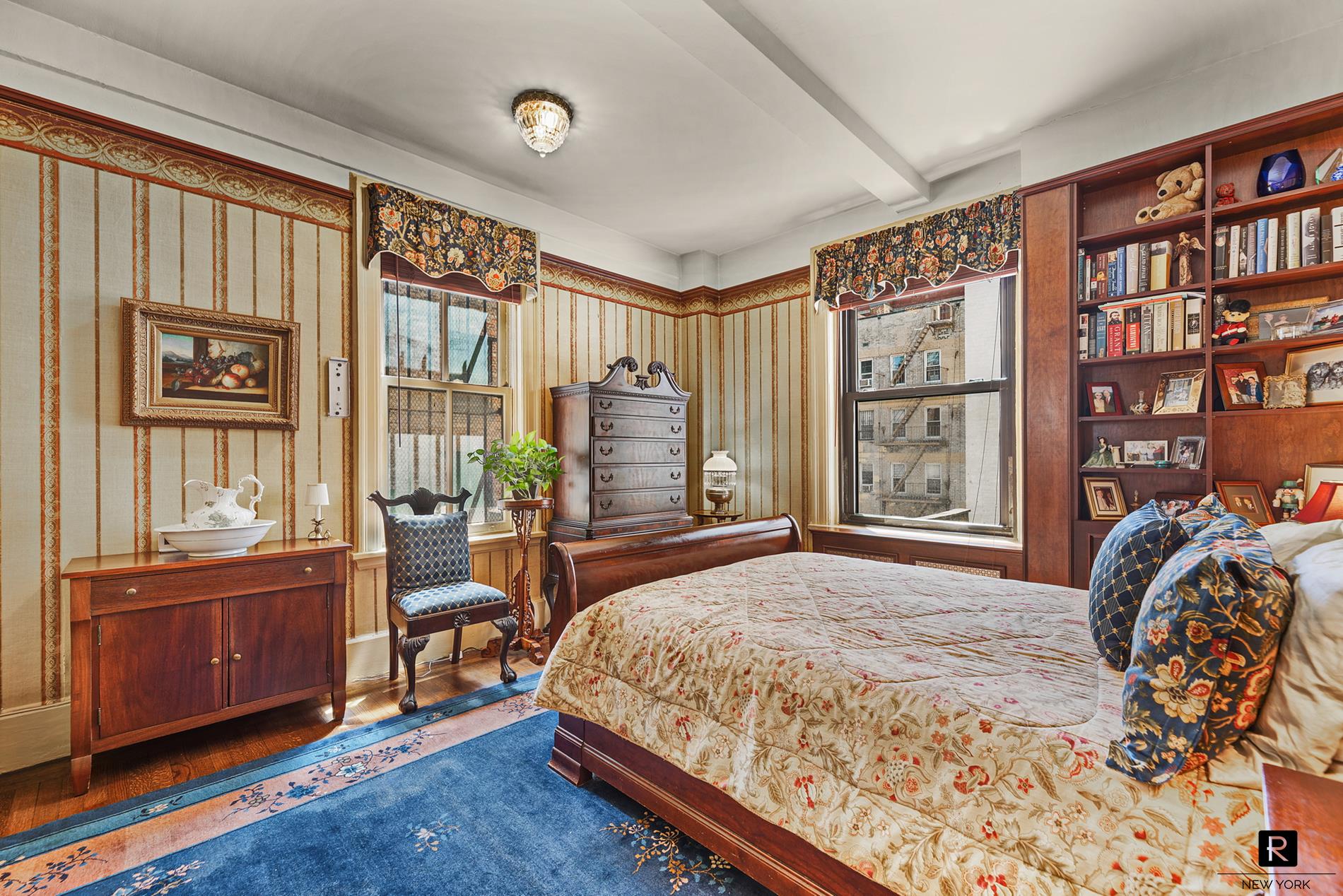 #11 photo, 212 E 48th Street, マンハッタン Turtle Bay , NY 10017