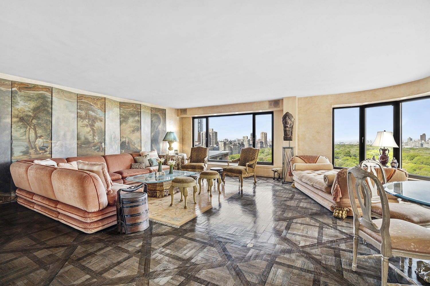 #3 photo, 200 CENTRAL Park S, マンハッタン Central Park South , NY 10019