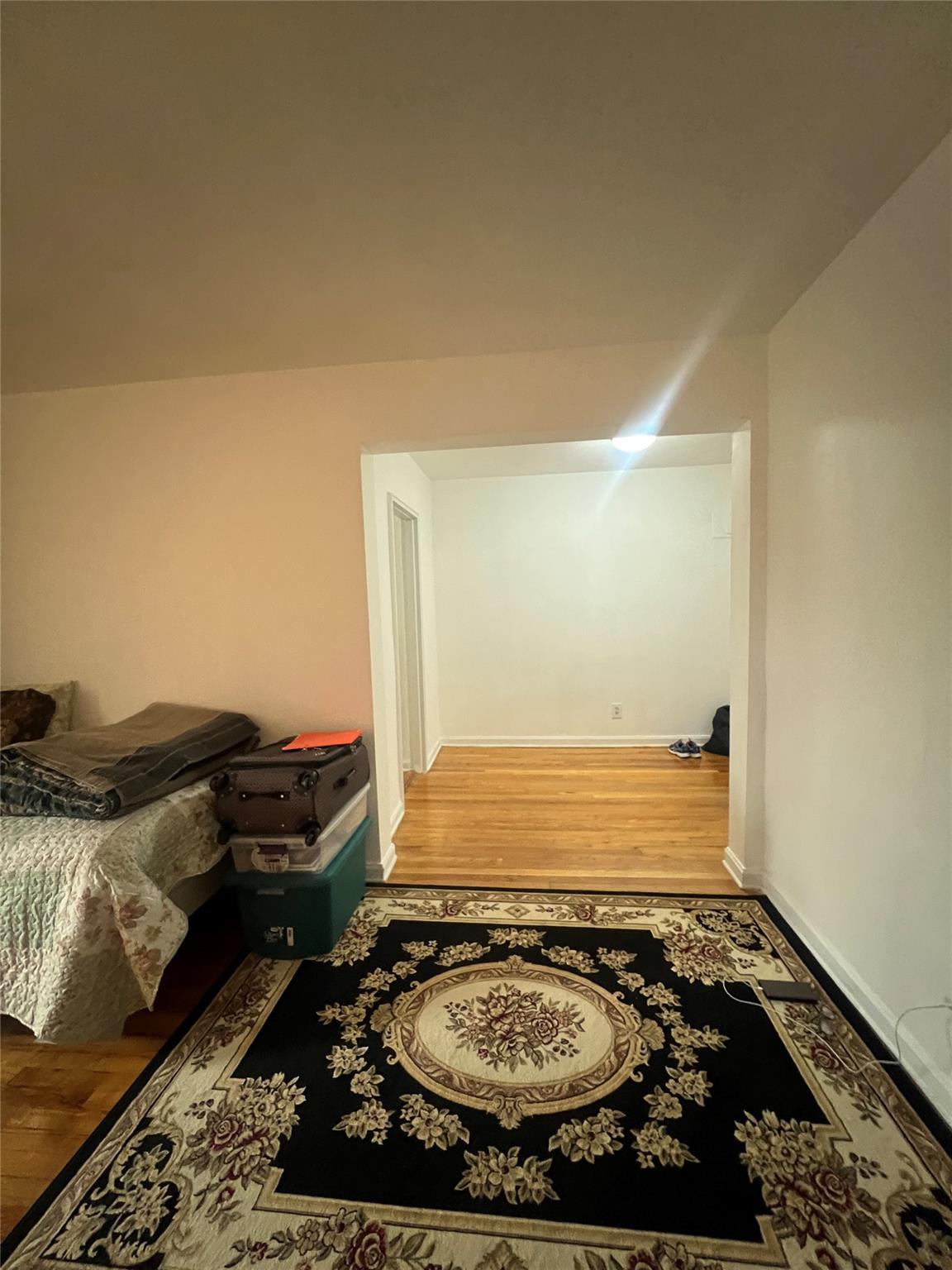 #13 photo, 84-23 Manton Street, クイーンズ区 Briarwood , NY 11435