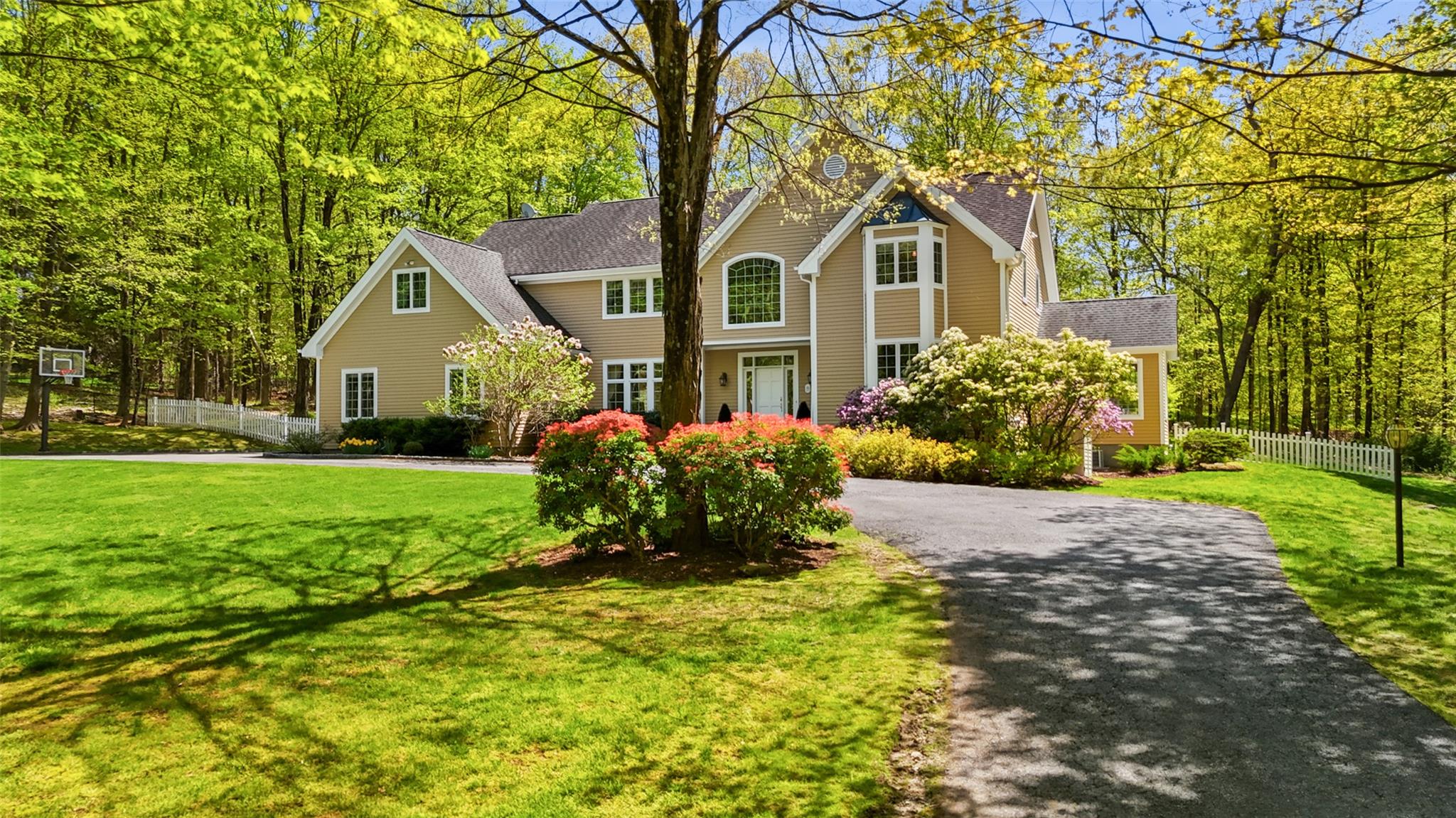 #1 photo, 26 Autumn Ridge Road, Pound Ridge , NY 10576