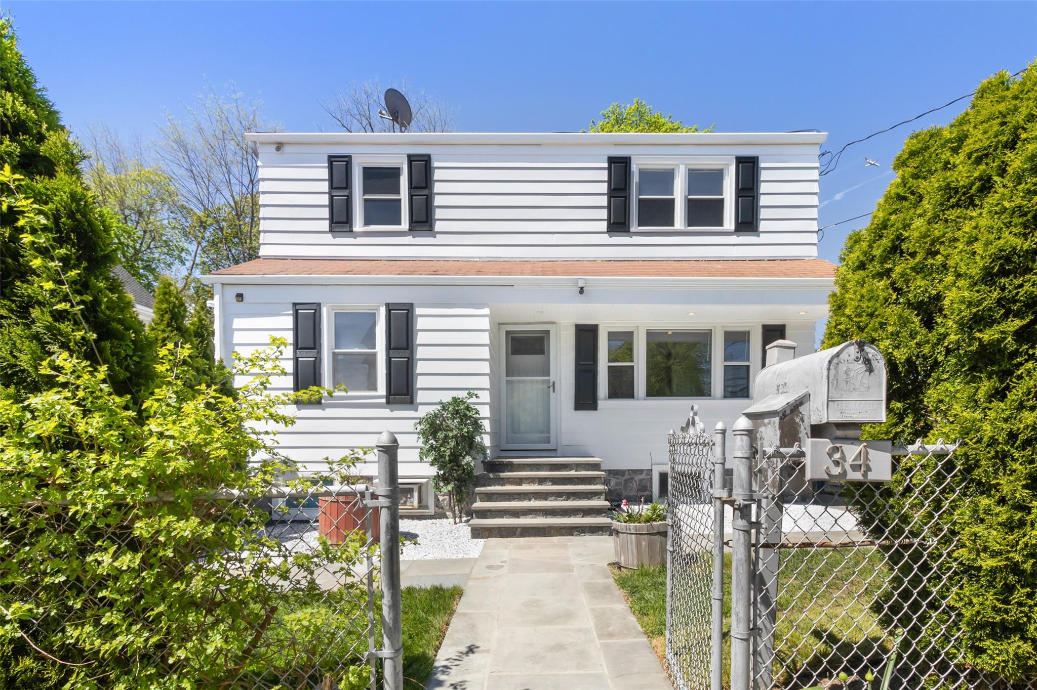 #1 photo, 34 Madison Avenue, Port Chester , NY 10573