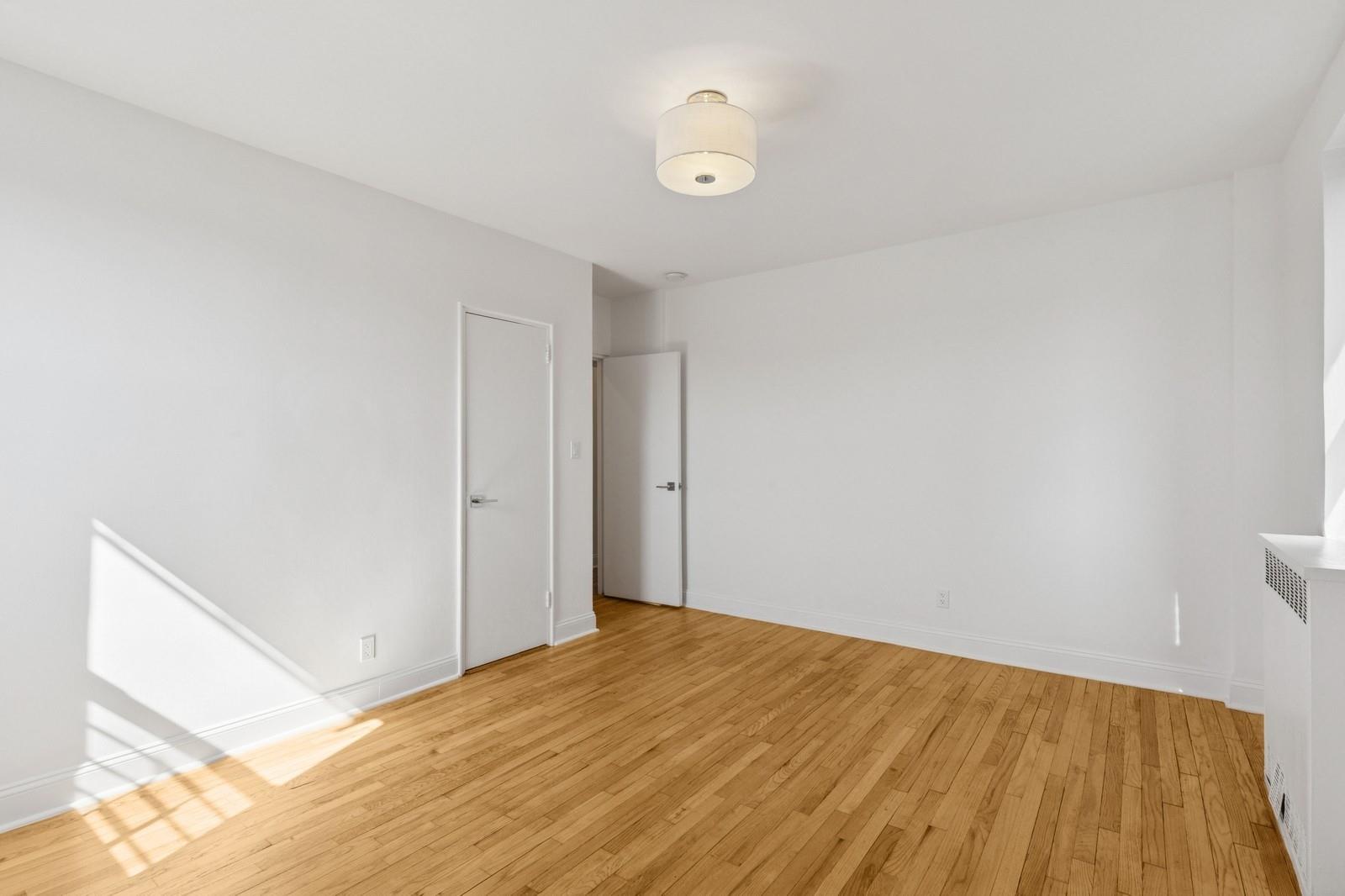 #8 photo, 90 Park Terrace East, マンハッタン New York (Manhattan) , NY 10034