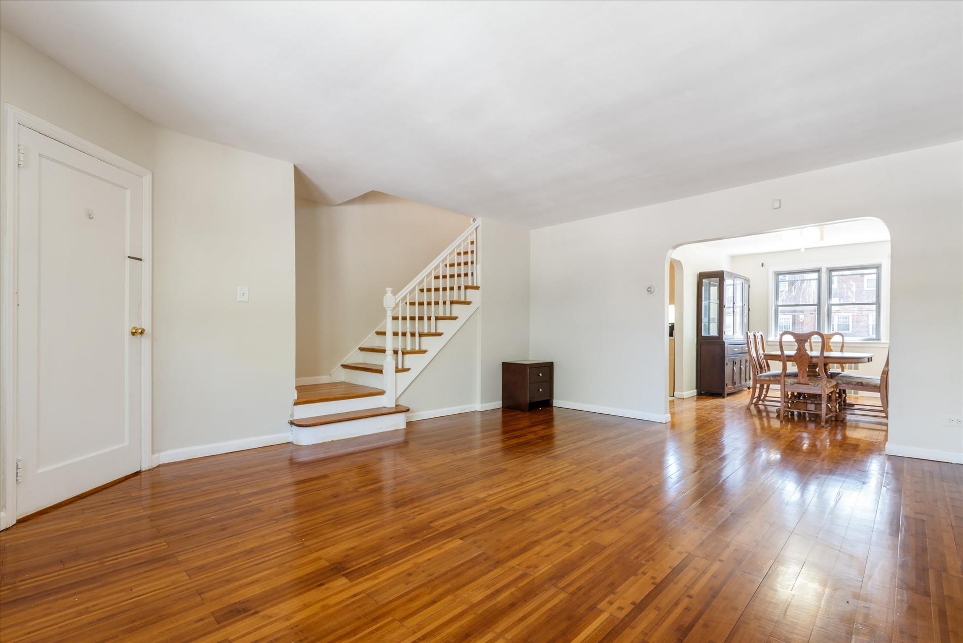 #6 photo, 150-20 77th Avenue, Kew Garden Hills , NY 11367