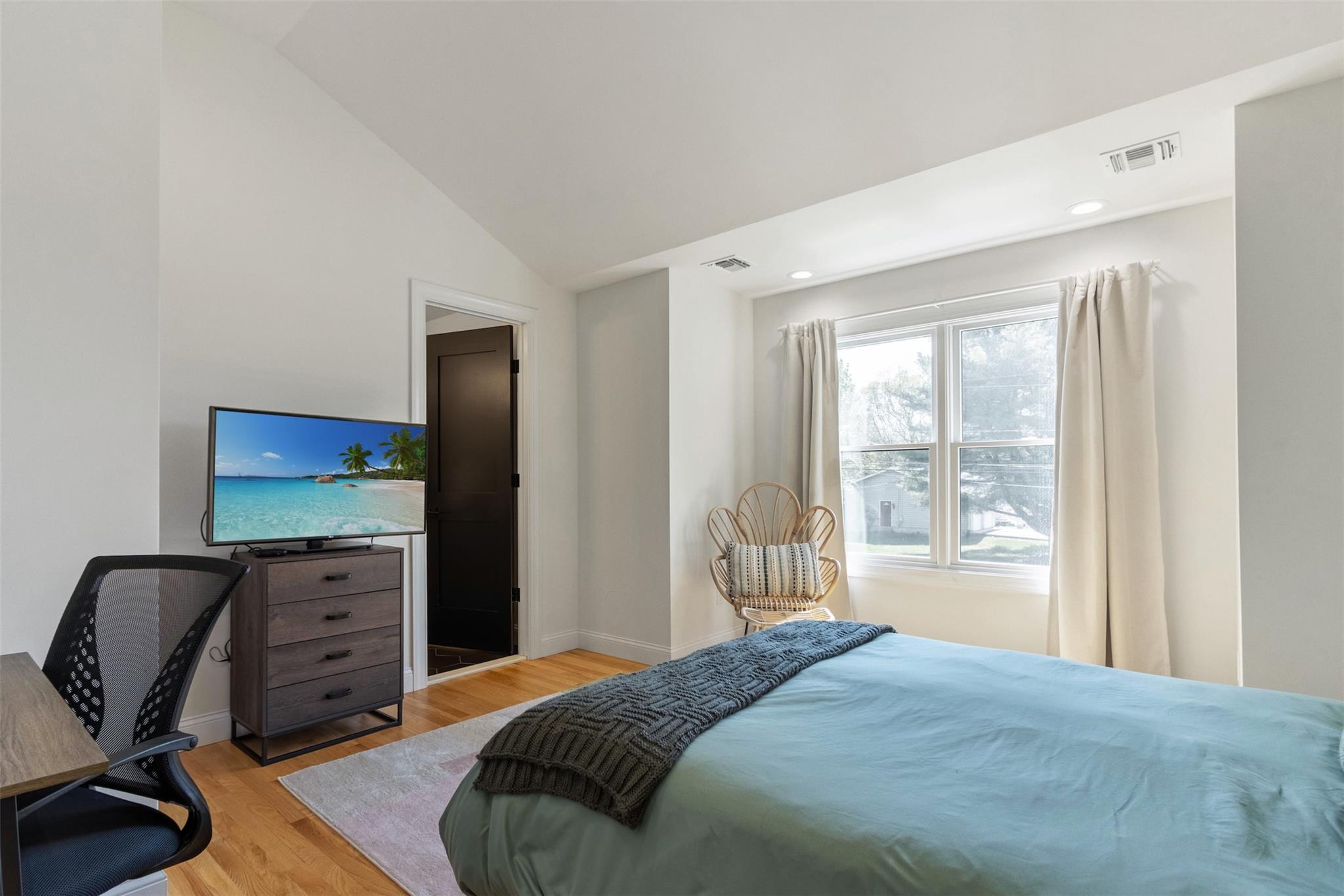 #11 photo, 580 Stars Road, サフォーク郡 East Marion , NY 11939